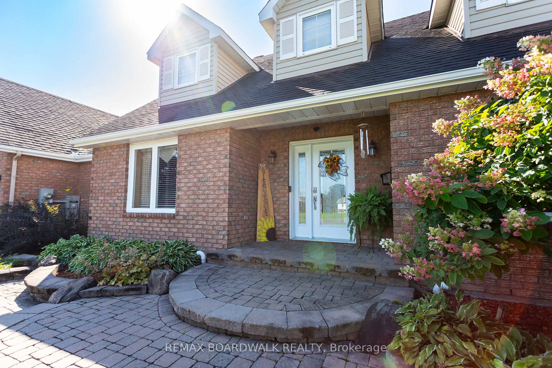 Photo 3 of 32 Faucher Boulevard, Casselman, Casselman — HOMEH