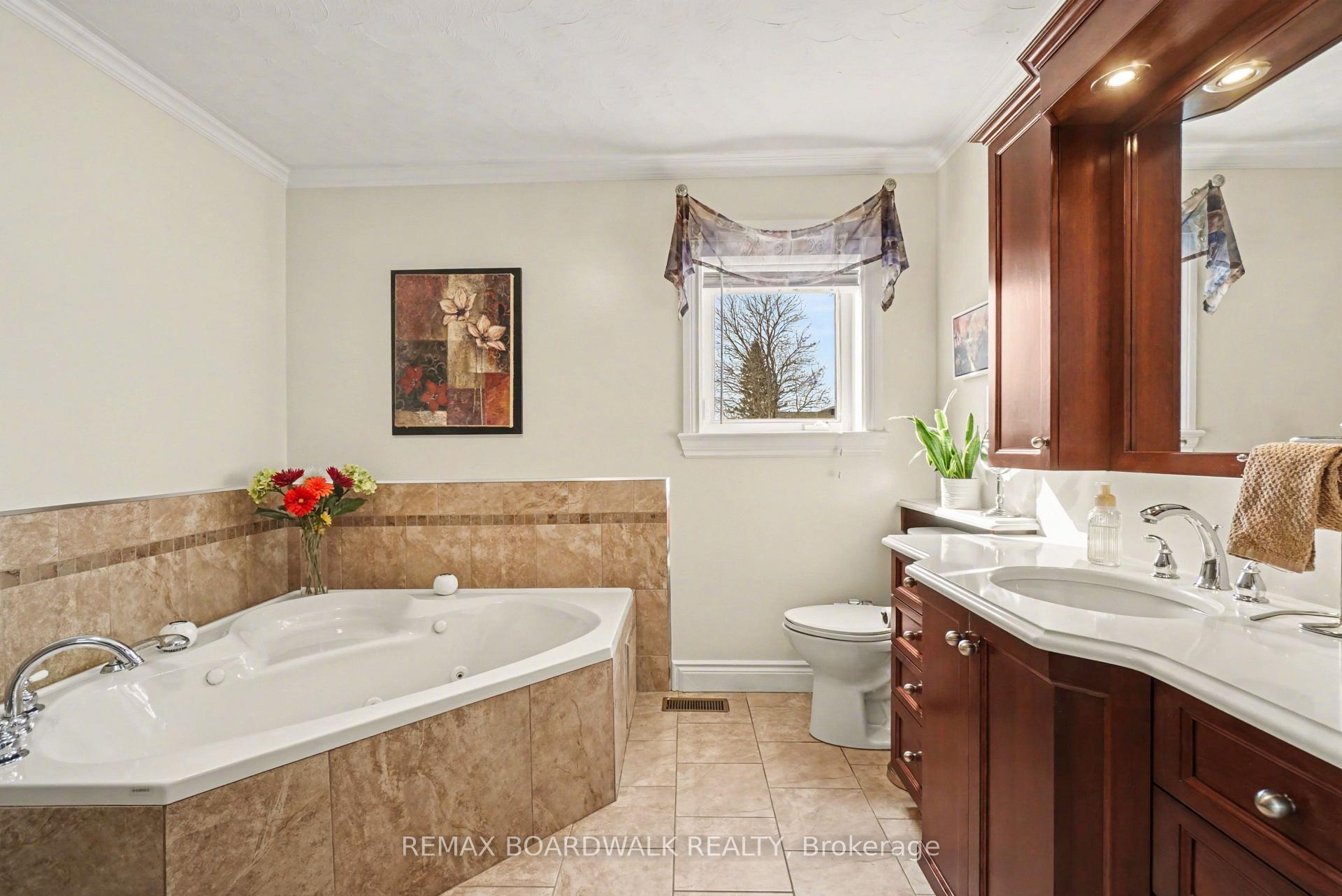 Photo 20 of 32 Faucher Boulevard, Casselman, Casselman — HOMEH
