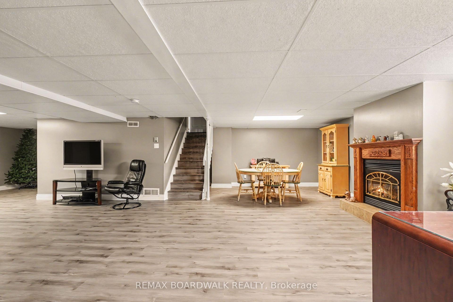 Photo 31 of 32 Faucher Boulevard, Casselman, Casselman — HOMEH