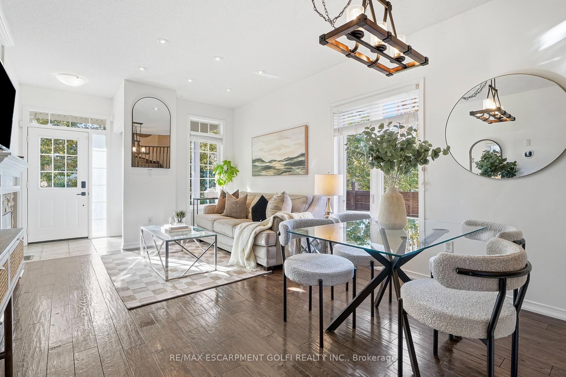 Photo 8 of 86 Springstead Avenue, Hamilton, Stoney Creek — HOMEH