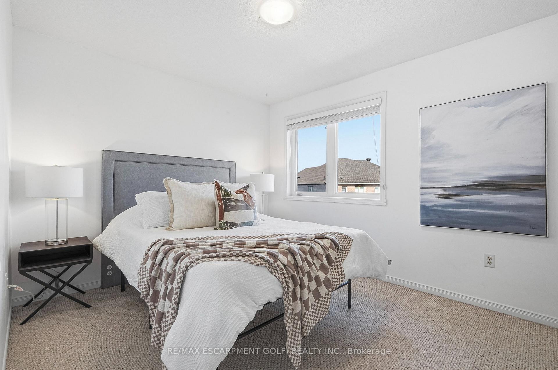 Photo 22 of 86 Springstead Avenue, Hamilton, Stoney Creek — HOMEH