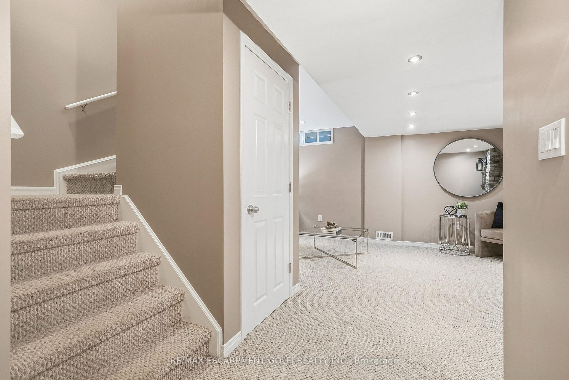 Photo 24 of 86 Springstead Avenue, Hamilton, Stoney Creek — HOMEH