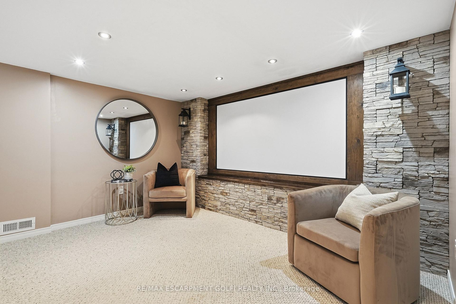 Photo 25 of 86 Springstead Avenue, Hamilton, Stoney Creek — HOMEH