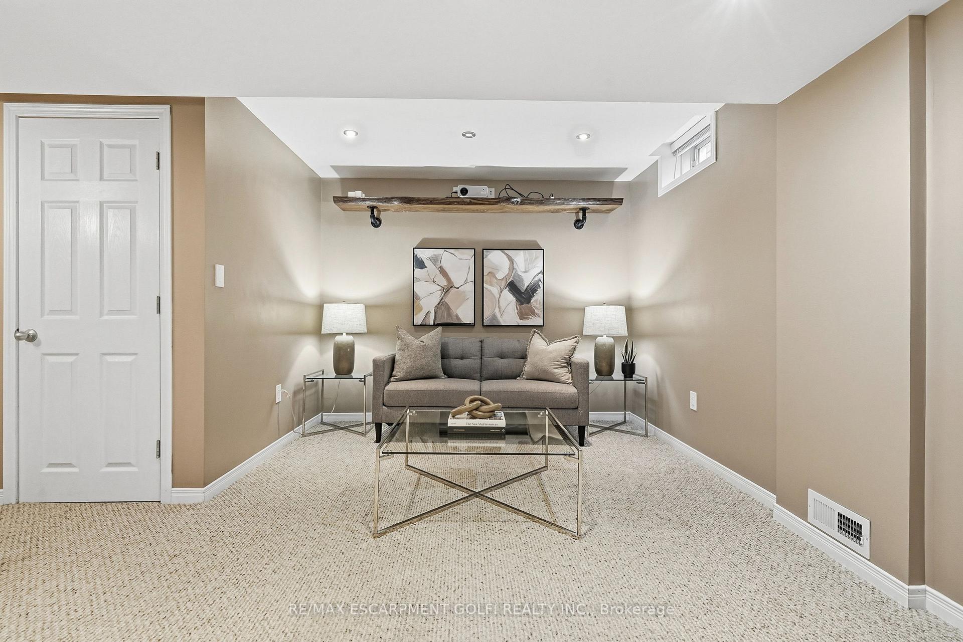 Photo 27 of 86 Springstead Avenue, Hamilton, Stoney Creek — HOMEH