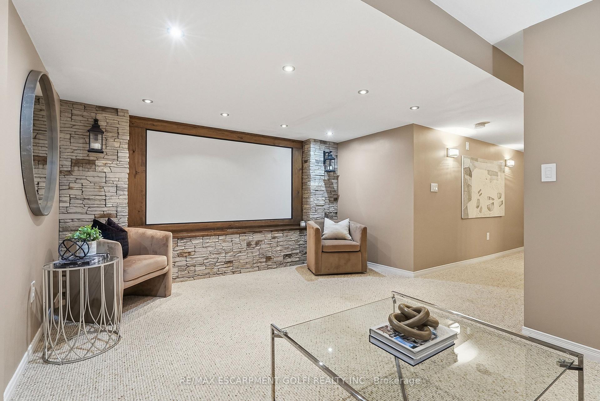 Photo 29 of 86 Springstead Avenue, Hamilton, Stoney Creek — HOMEH