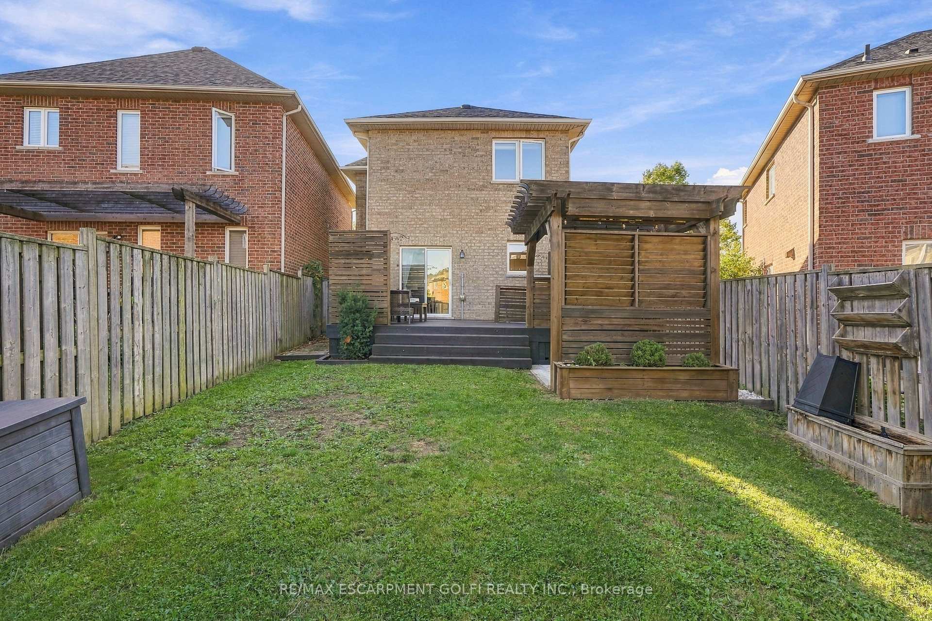 Photo 36 of 86 Springstead Avenue, Hamilton, Stoney Creek — HOMEH