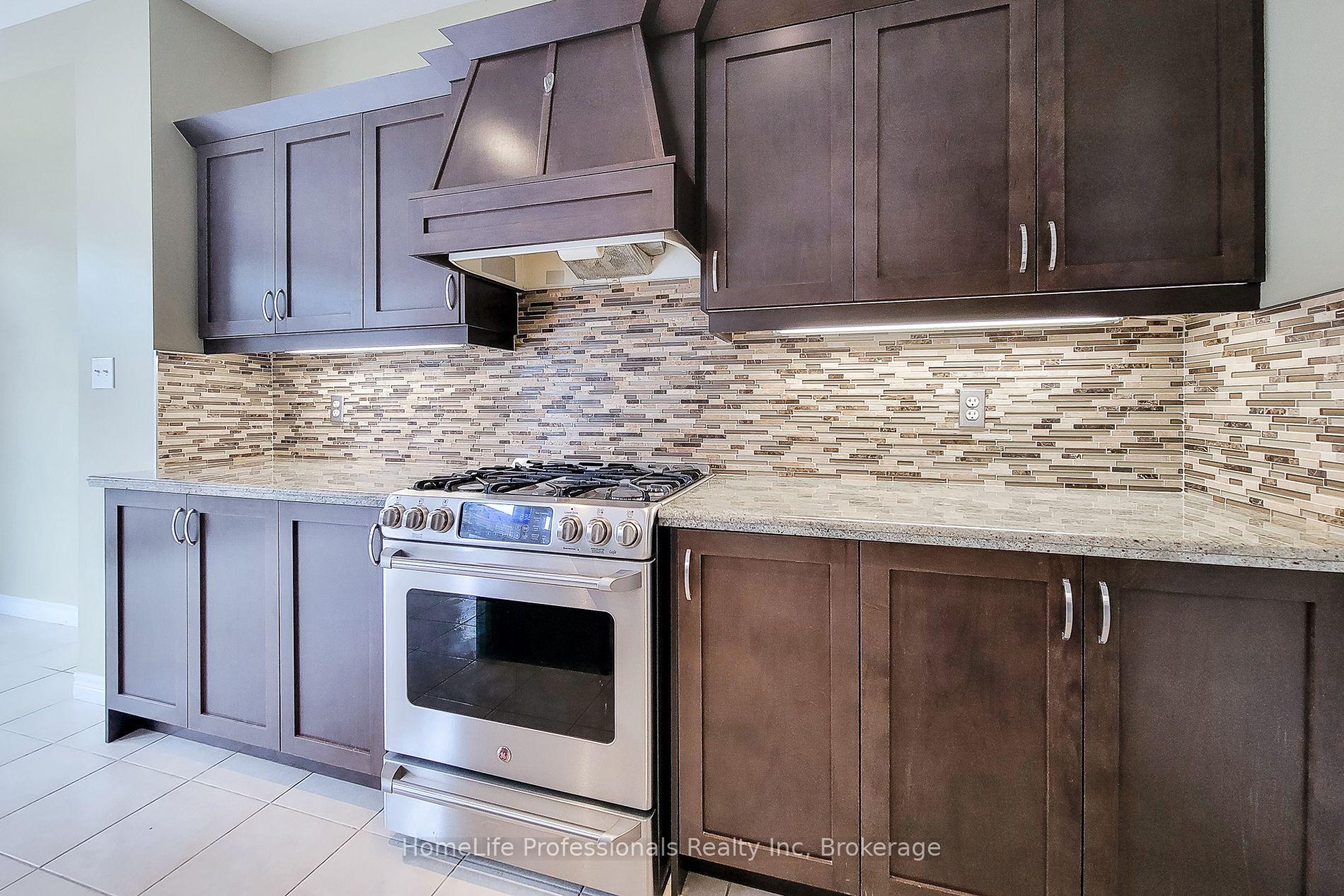 Photo 20 of 128 O'Leary Drive, Hamilton, Meadowlands — HOMEH