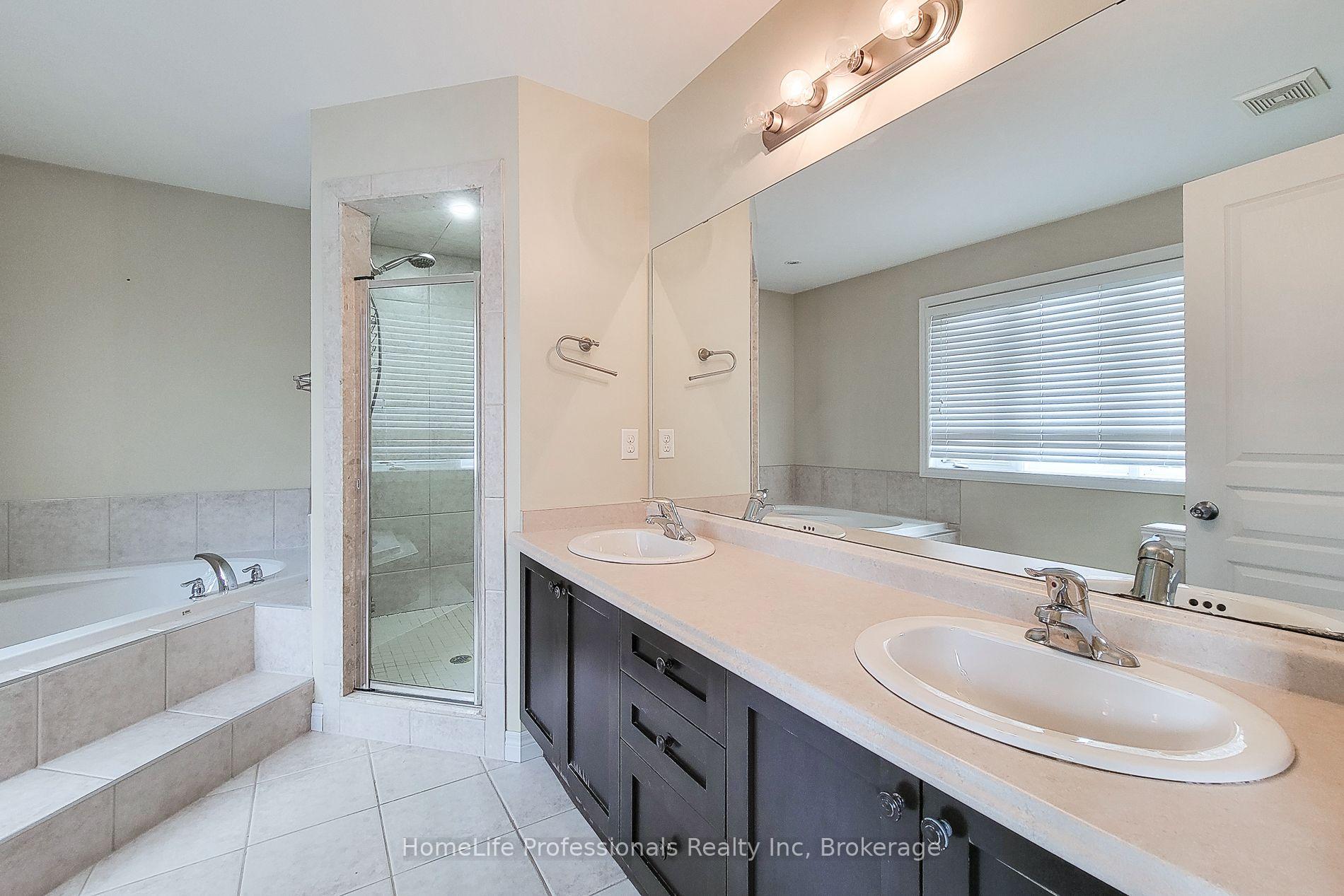 Photo 36 of 128 O'Leary Drive, Hamilton, Meadowlands — HOMEH
