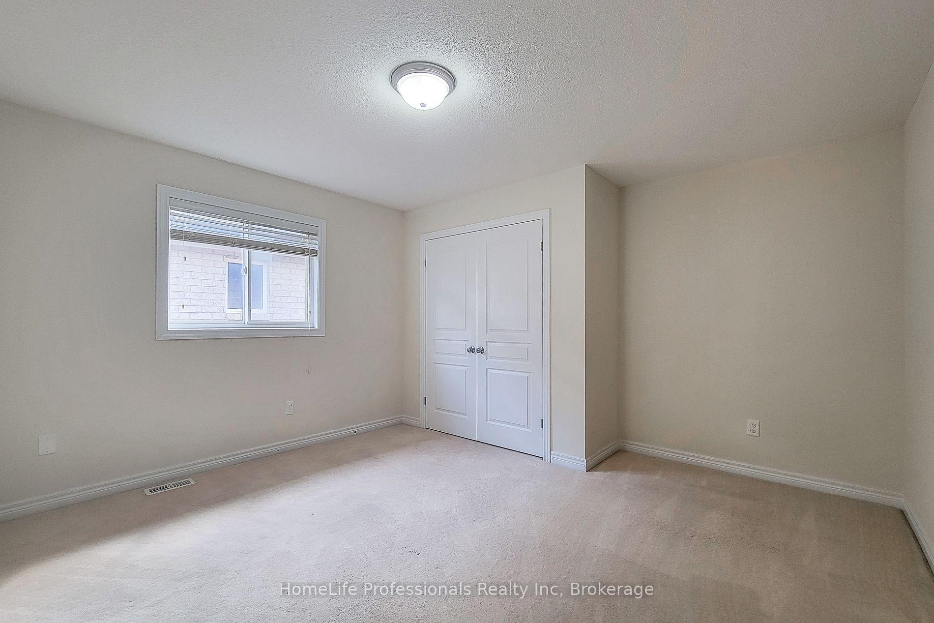 Photo 41 of 128 O'Leary Drive, Hamilton, Meadowlands — HOMEH