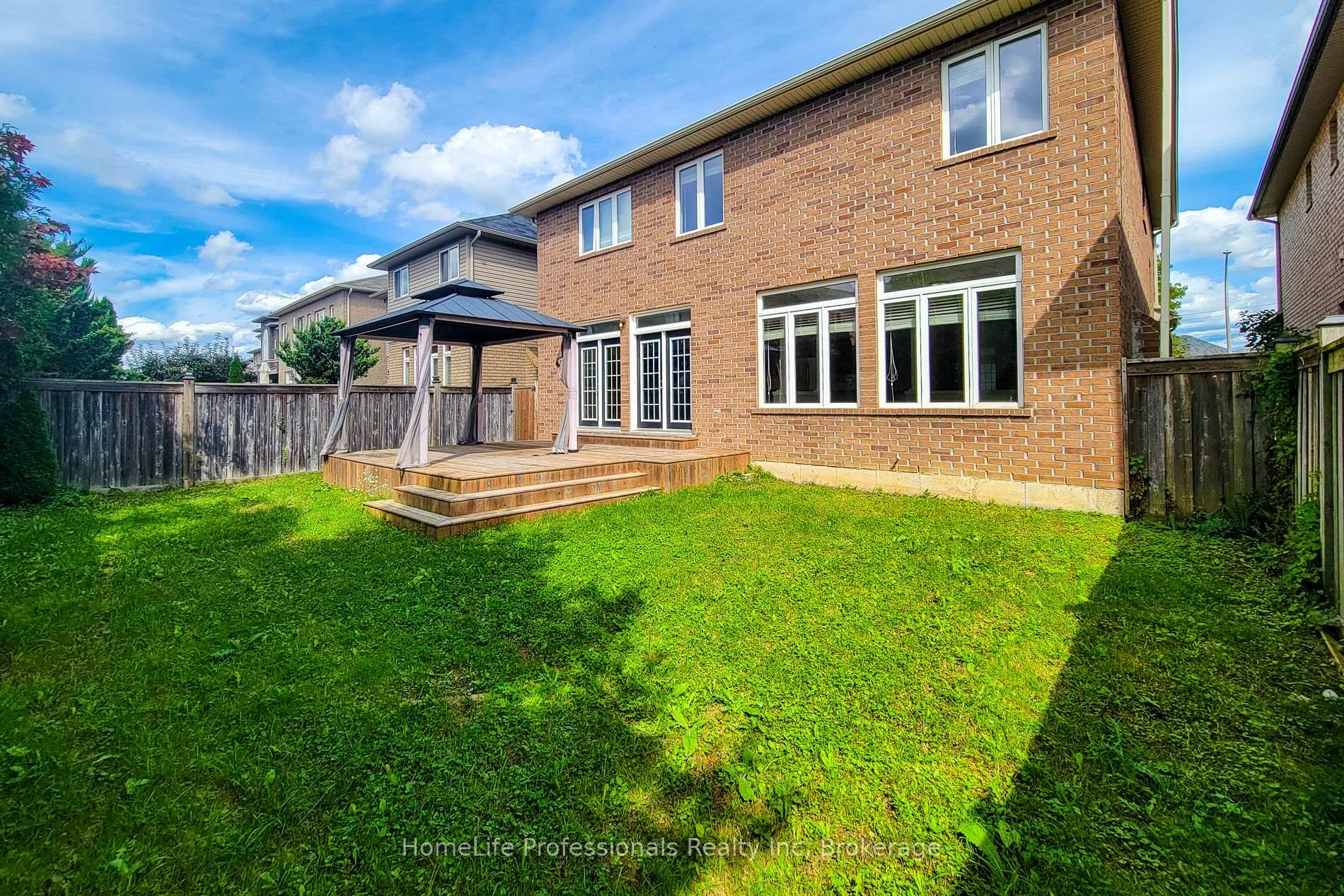 Photo 46 of 128 O'Leary Drive, Hamilton, Meadowlands — HOMEH