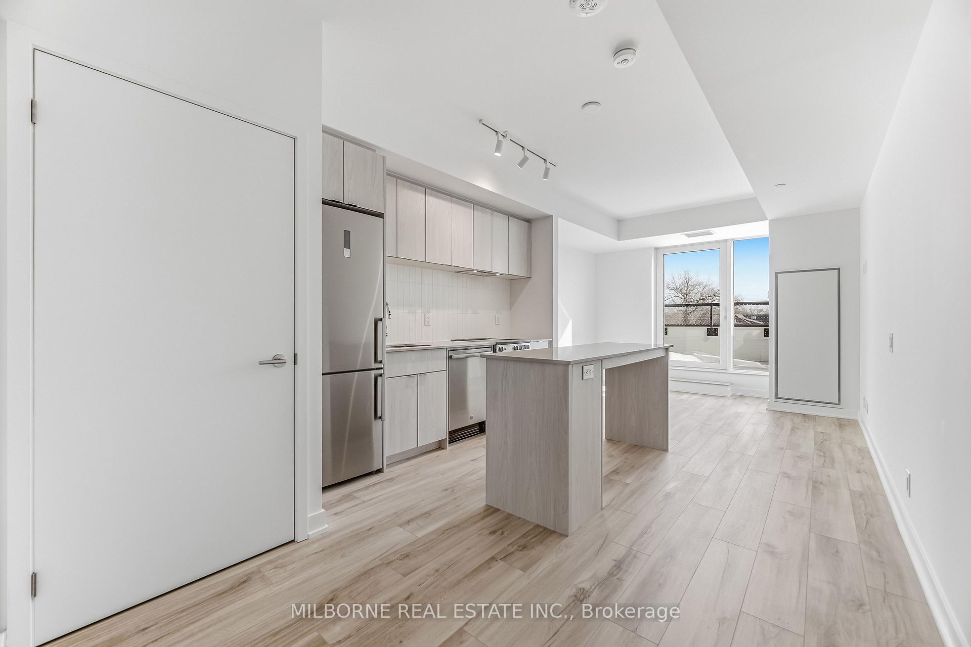 Photo of Unit 510, 1660 Bloor Street W