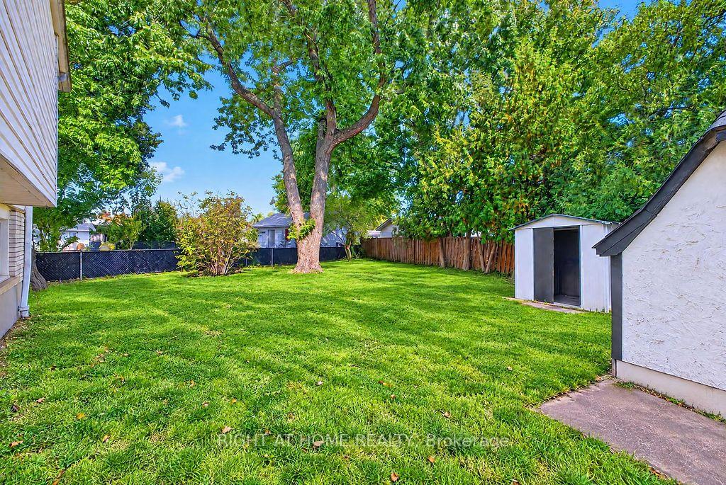 Photo 3 of 13 Crawford Drive, Hamilton, Kentley — HOMEH