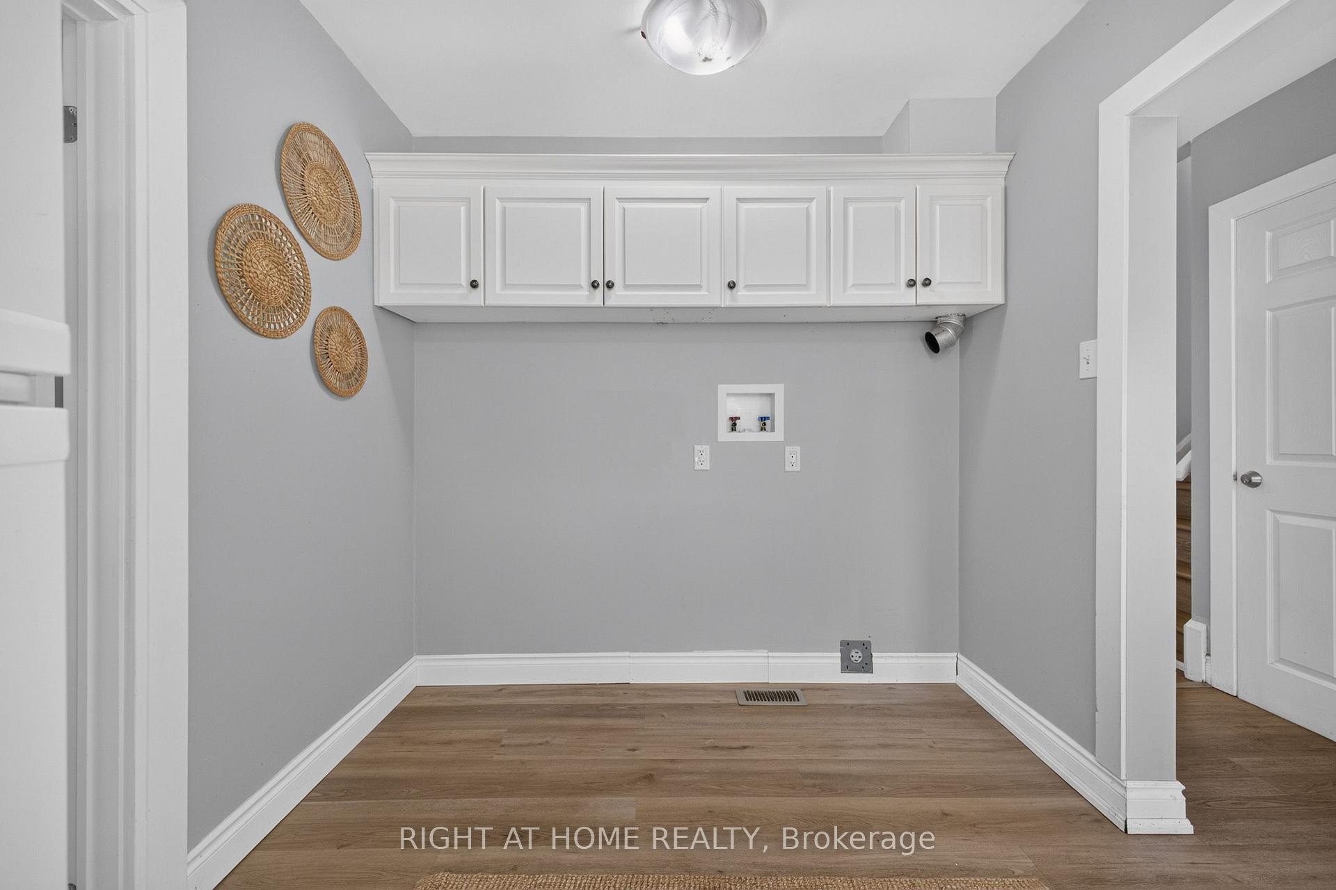 Photo 15 of 13 Crawford Drive, Hamilton, Kentley — HOMEH
