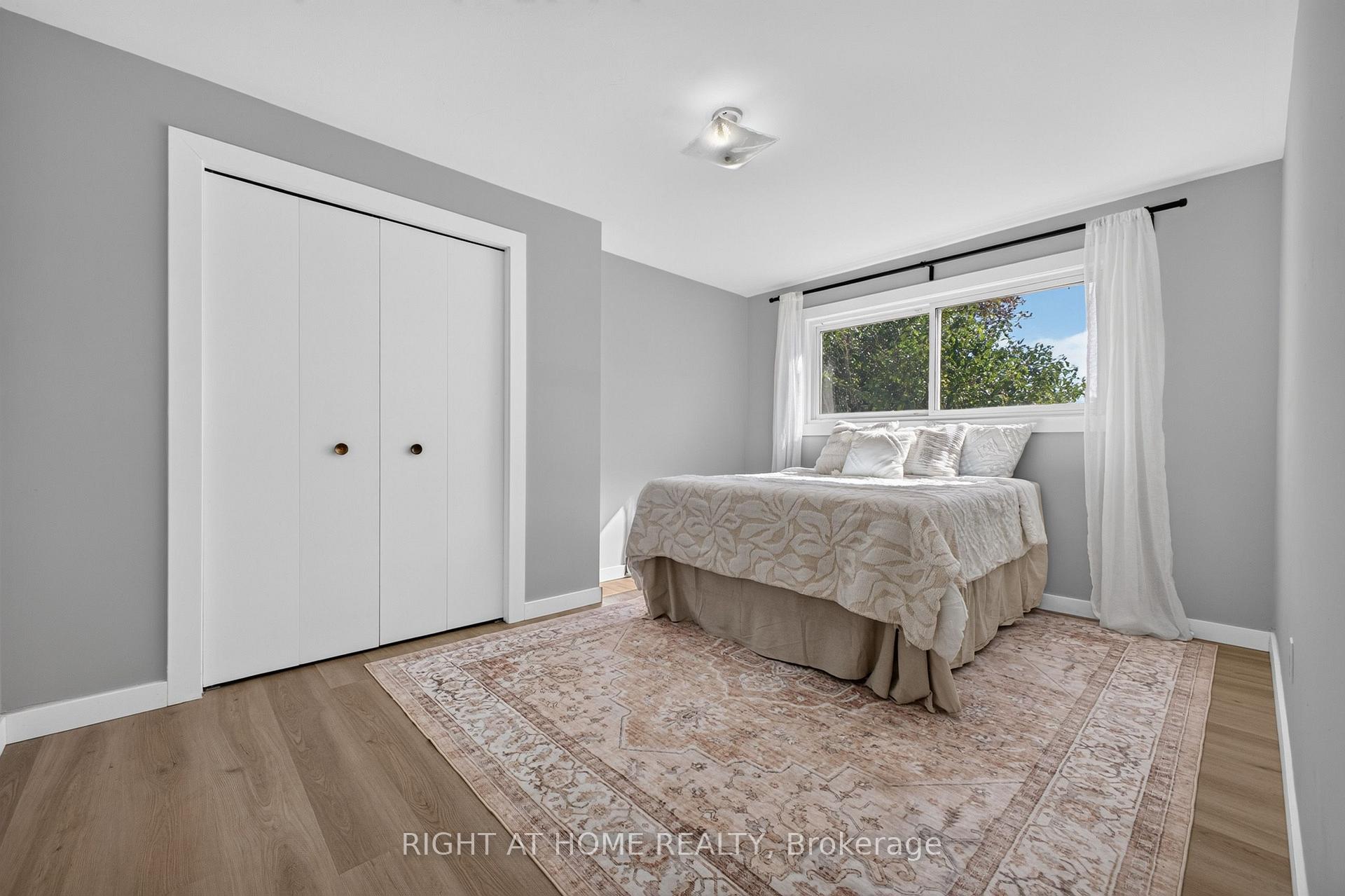 Photo 19 of 13 Crawford Drive, Hamilton, Kentley — HOMEH