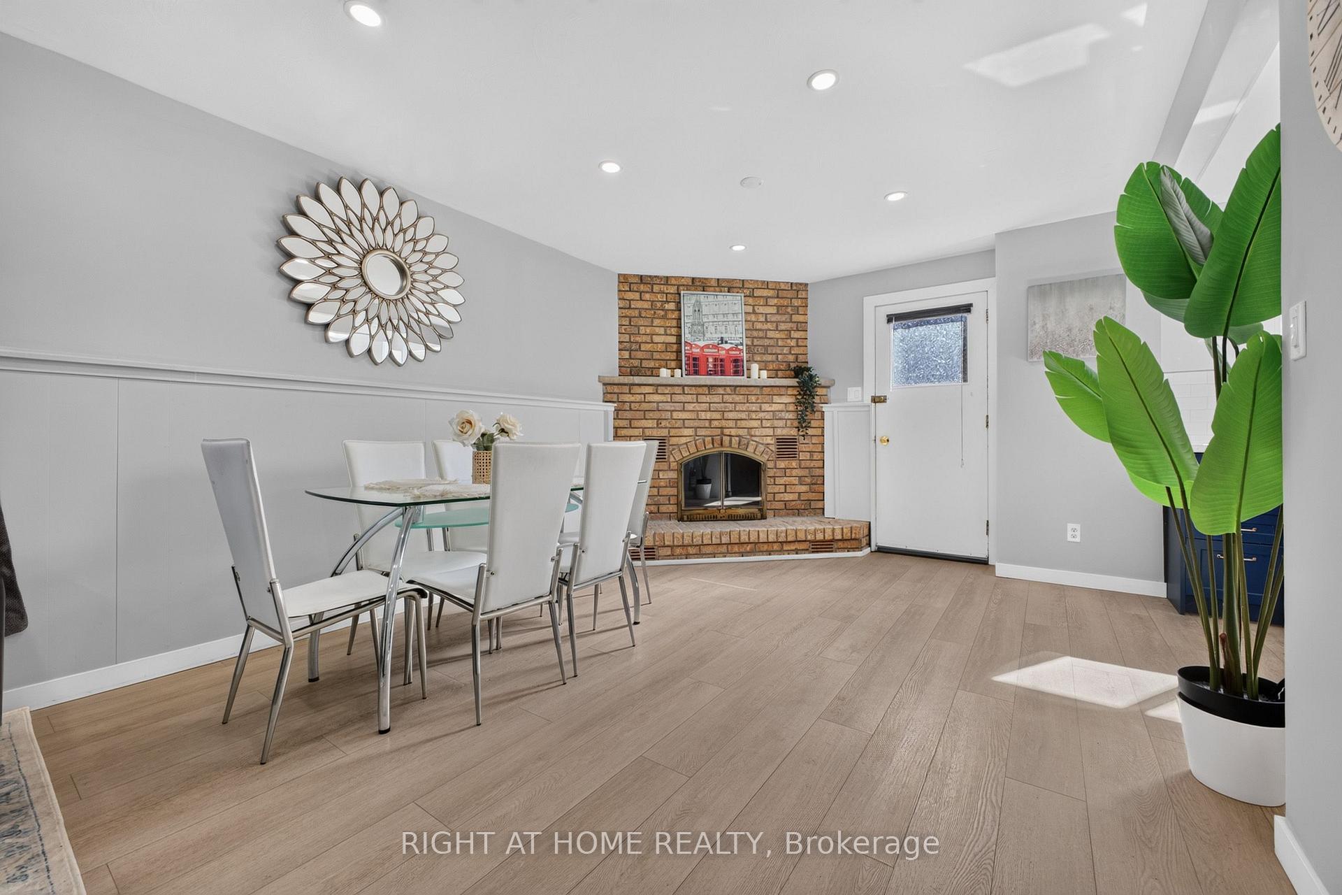 Photo 25 of 13 Crawford Drive, Hamilton, Kentley — HOMEH