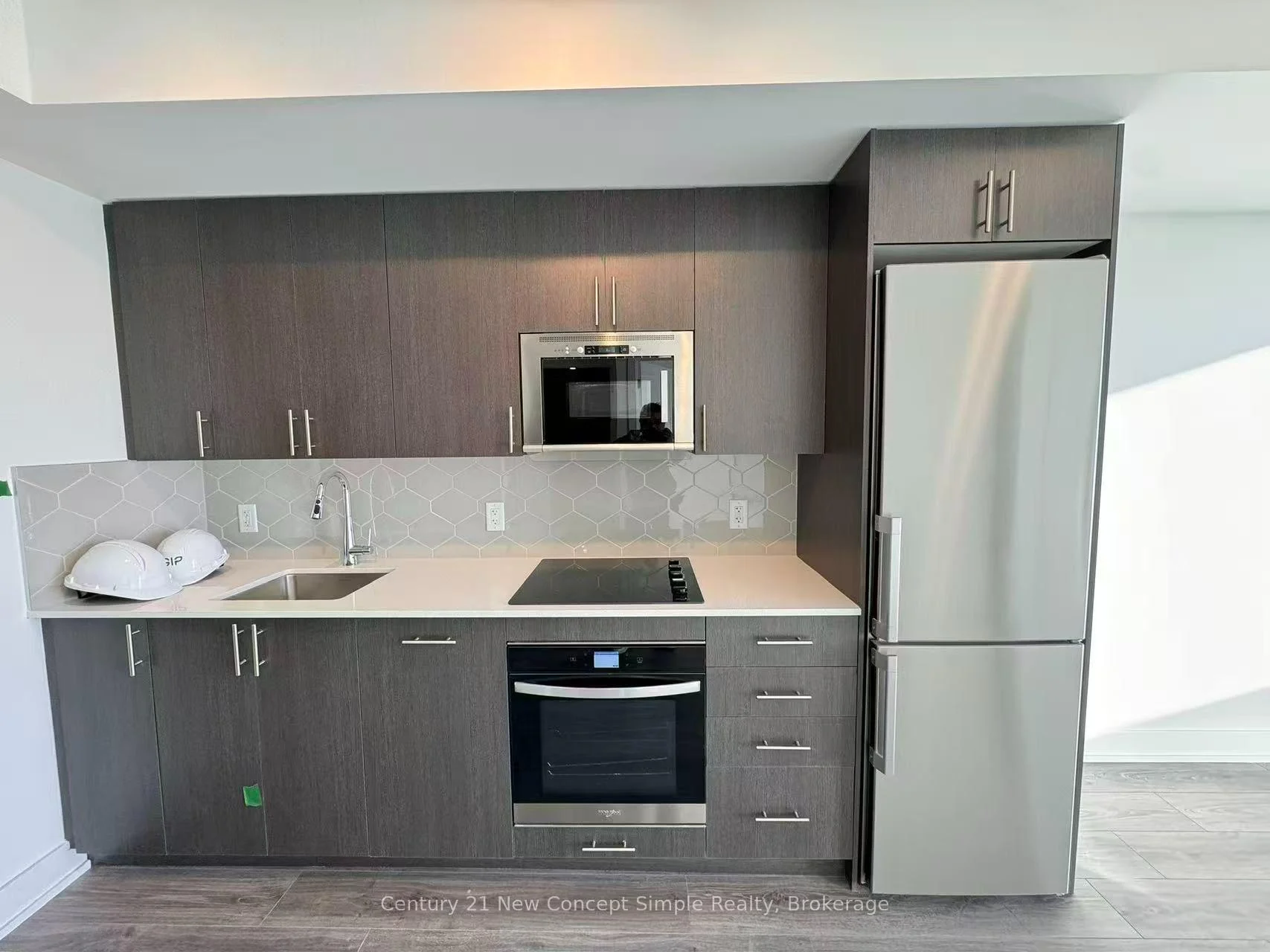 Photo 6 of Unit 821, 2545 Simcoe Street N, Oshawa, Windfields — HOMEH