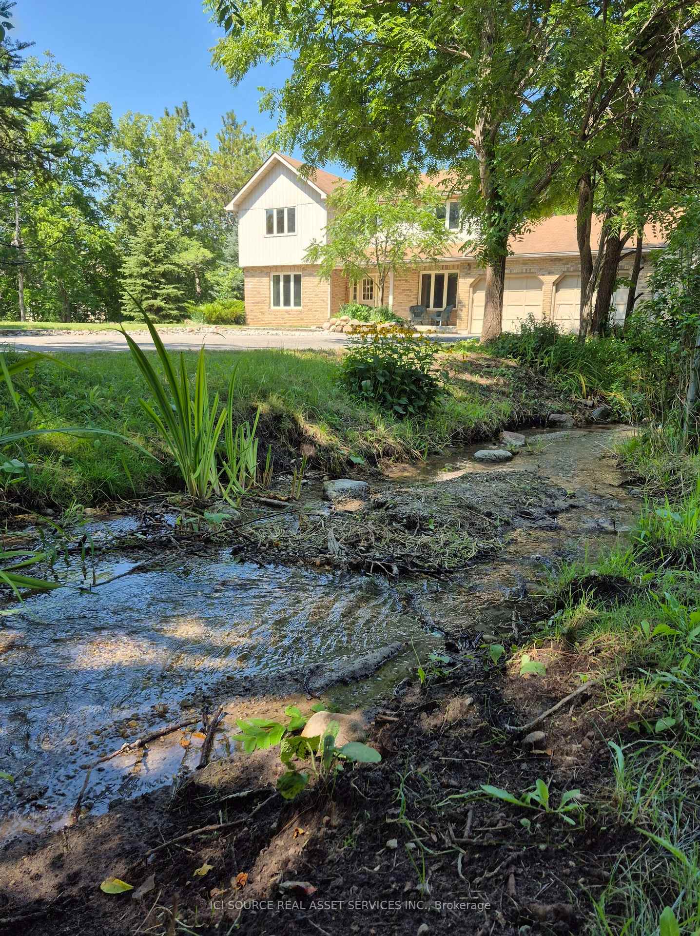 Photo 2 of 2100 Snow Valley Road, R.R.#2 Abbey, Springwater, Snow Valley — HOMEH