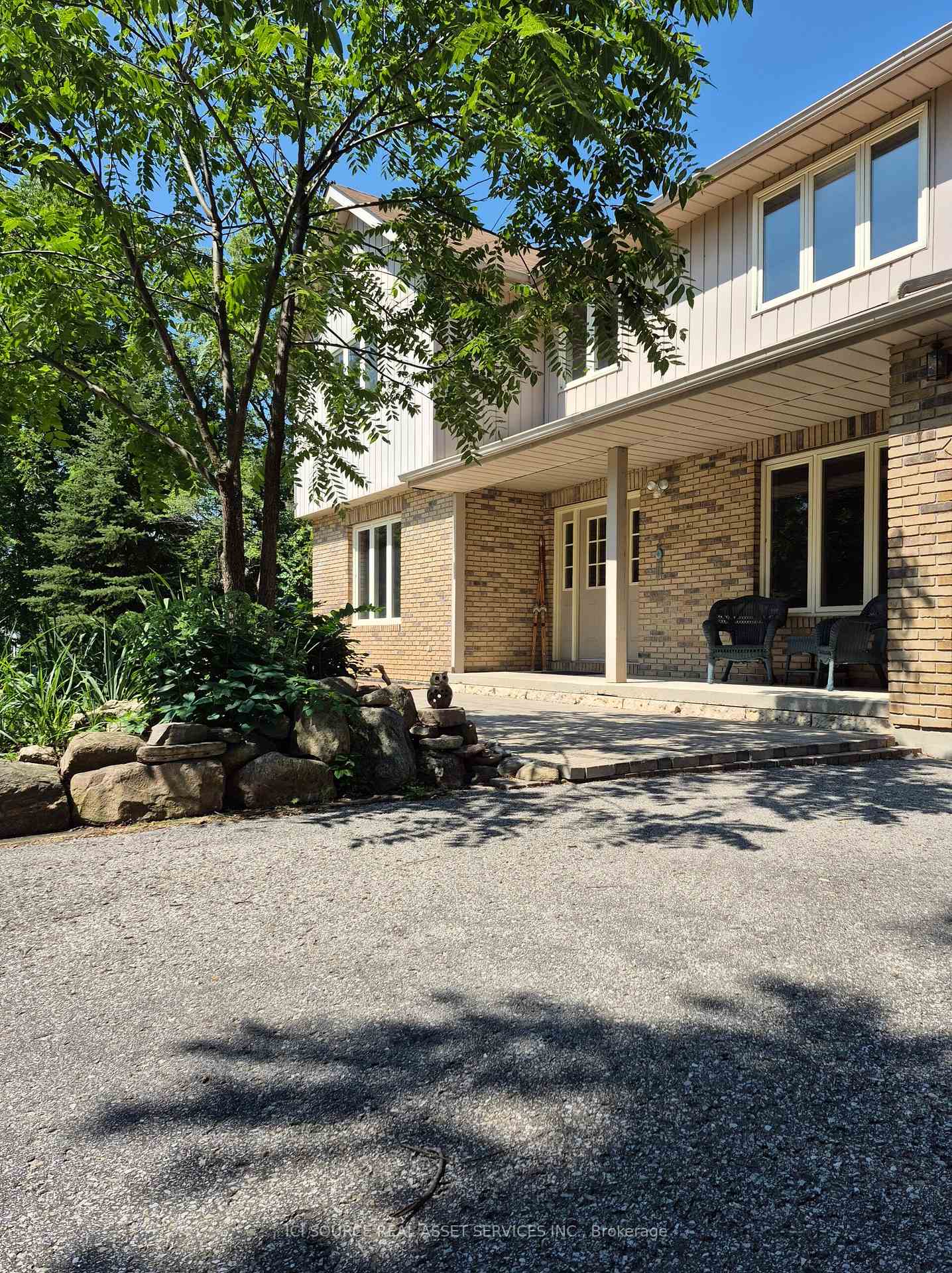 Photo 3 of 2100 Snow Valley Road, R.R.#2 Abbey, Springwater, Snow Valley — HOMEH