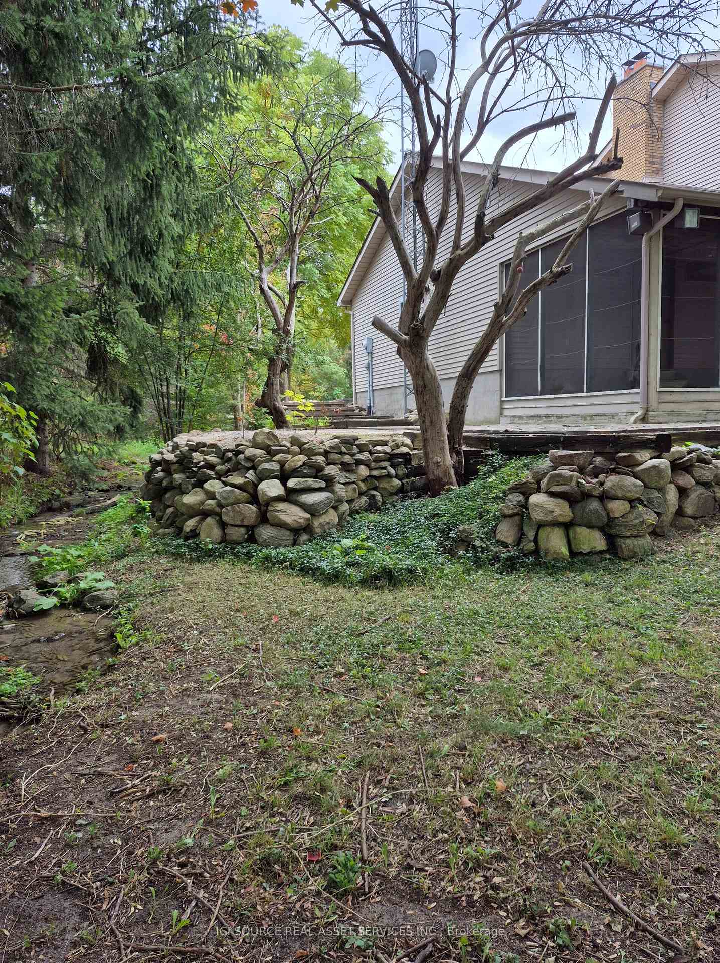 Photo 37 of 2100 Snow Valley Road, R.R.#2 Abbey, Springwater, Snow Valley — HOMEH