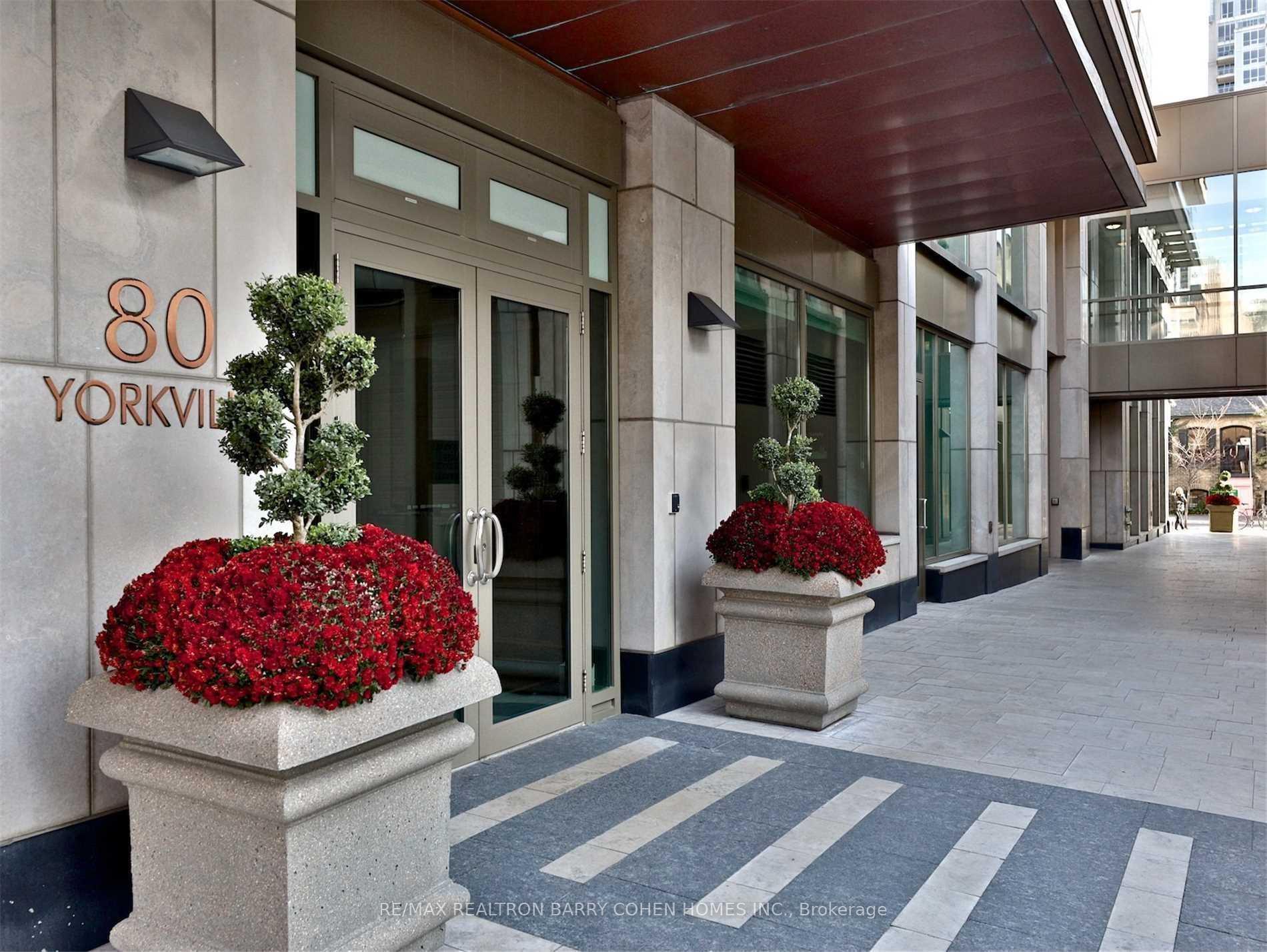 Photo of Unit 1602, 80 Yorkville Avenue