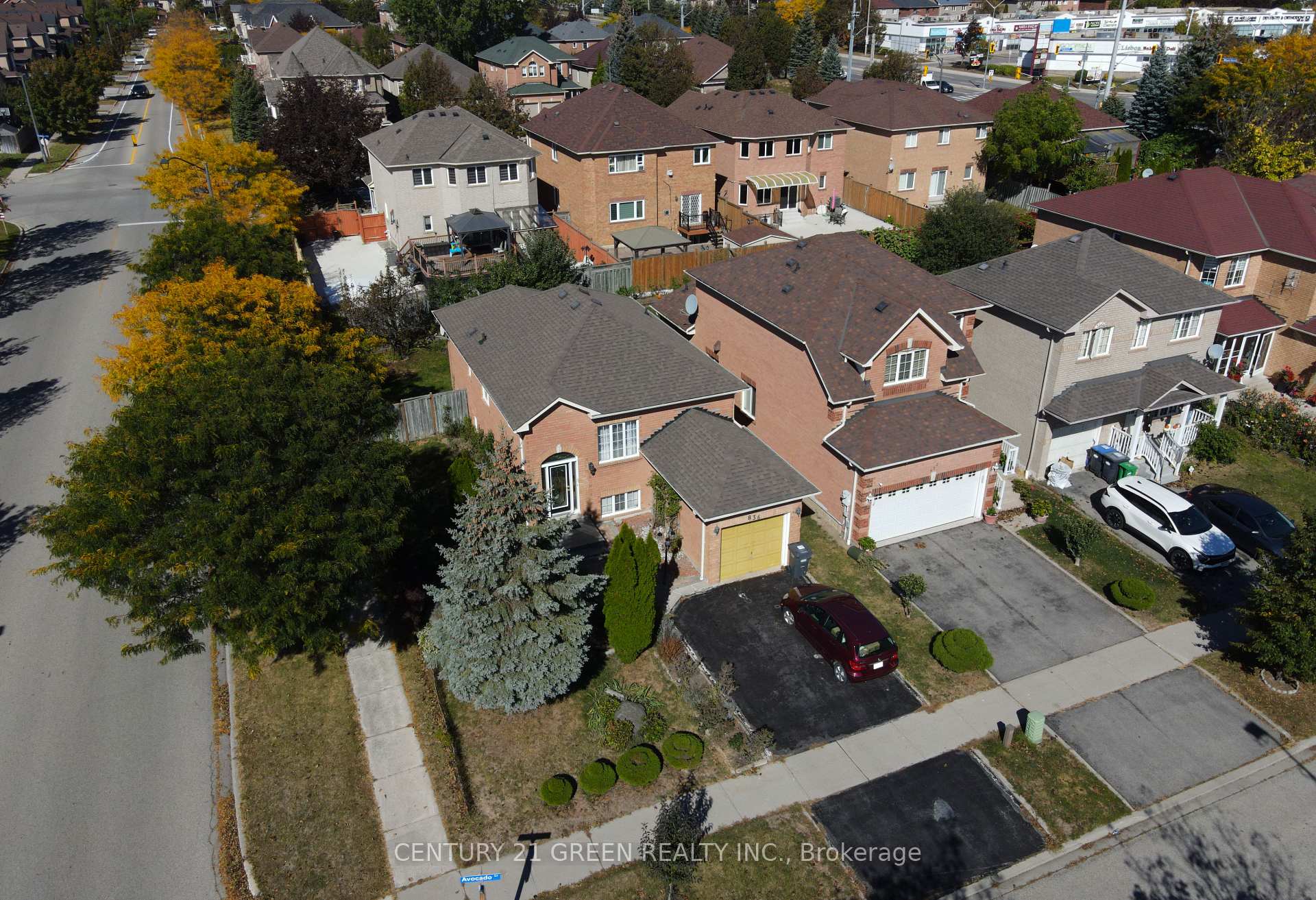 Photo 33 of 836 Avocado Crescent, Mississauga, Meadowvale Village — HOMEH