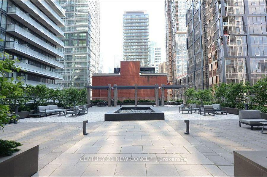 Photo 16 of Unit 2810, 125 Blue Jays Way, Toronto, Waterfront Communities — HOMEH
