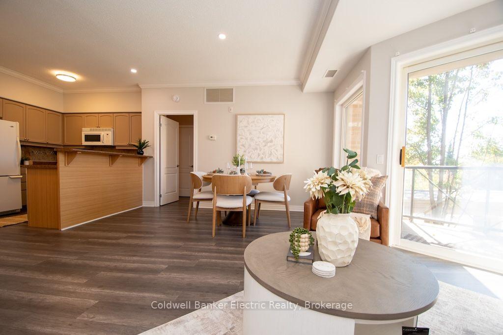 Photo 12 of Unit 212, 869 Clonsilla Avenue, Peterborough, Otonabee Ward 1 — HOMEH