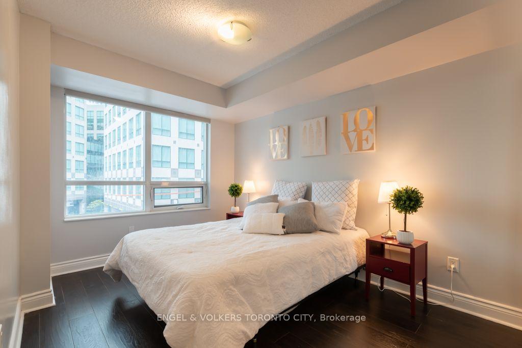 Photo 15 of Unit 307, 20 Blue Jays Way, Toronto, Waterfront Communities — HOMEH