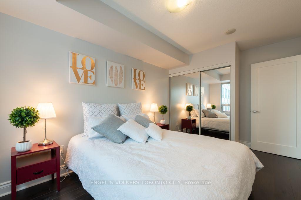 Photo 16 of Unit 307, 20 Blue Jays Way, Toronto, Waterfront Communities — HOMEH
