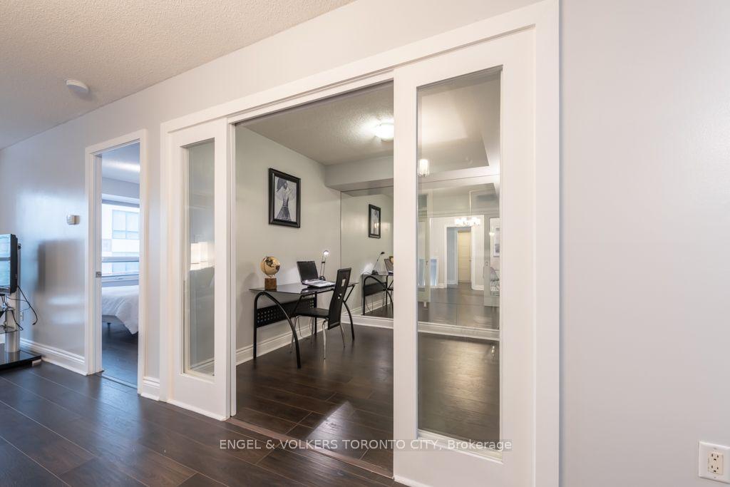 Photo 17 of Unit 307, 20 Blue Jays Way, Toronto, Waterfront Communities — HOMEH