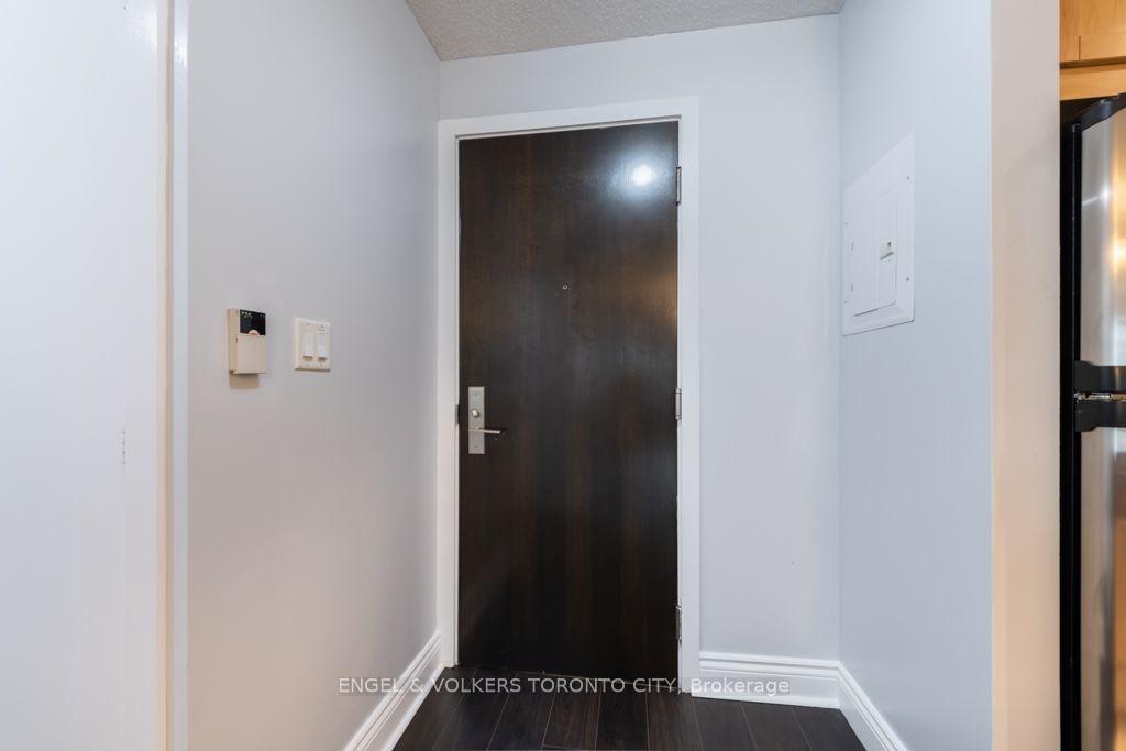 Photo 30 of Unit 307, 20 Blue Jays Way, Toronto, Waterfront Communities — HOMEH