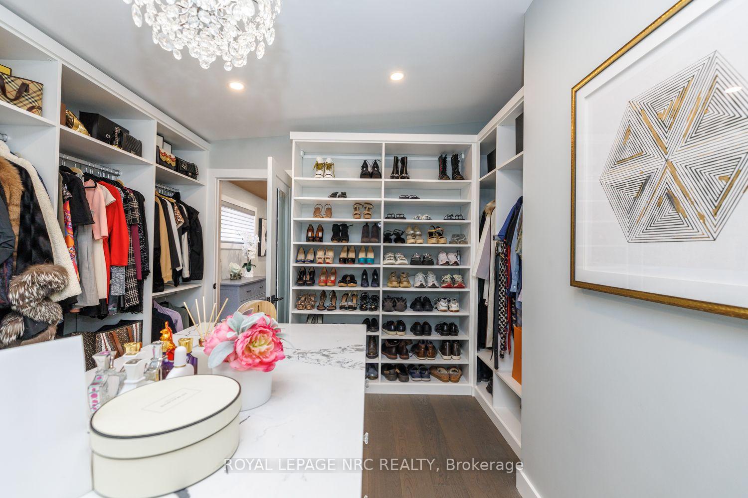 Photo 22 of 100 Marsdale Drive, St. Catharines, Glendale/Glenridge — HOMEH