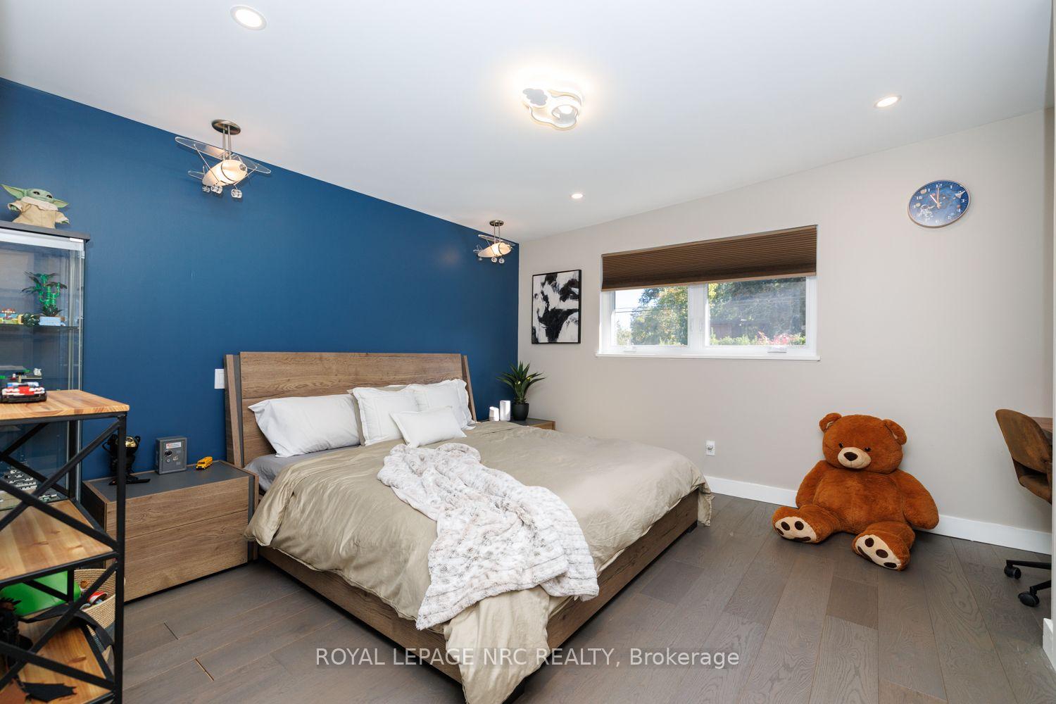 Photo 35 of 100 Marsdale Drive, St. Catharines, Glendale/Glenridge — HOMEH