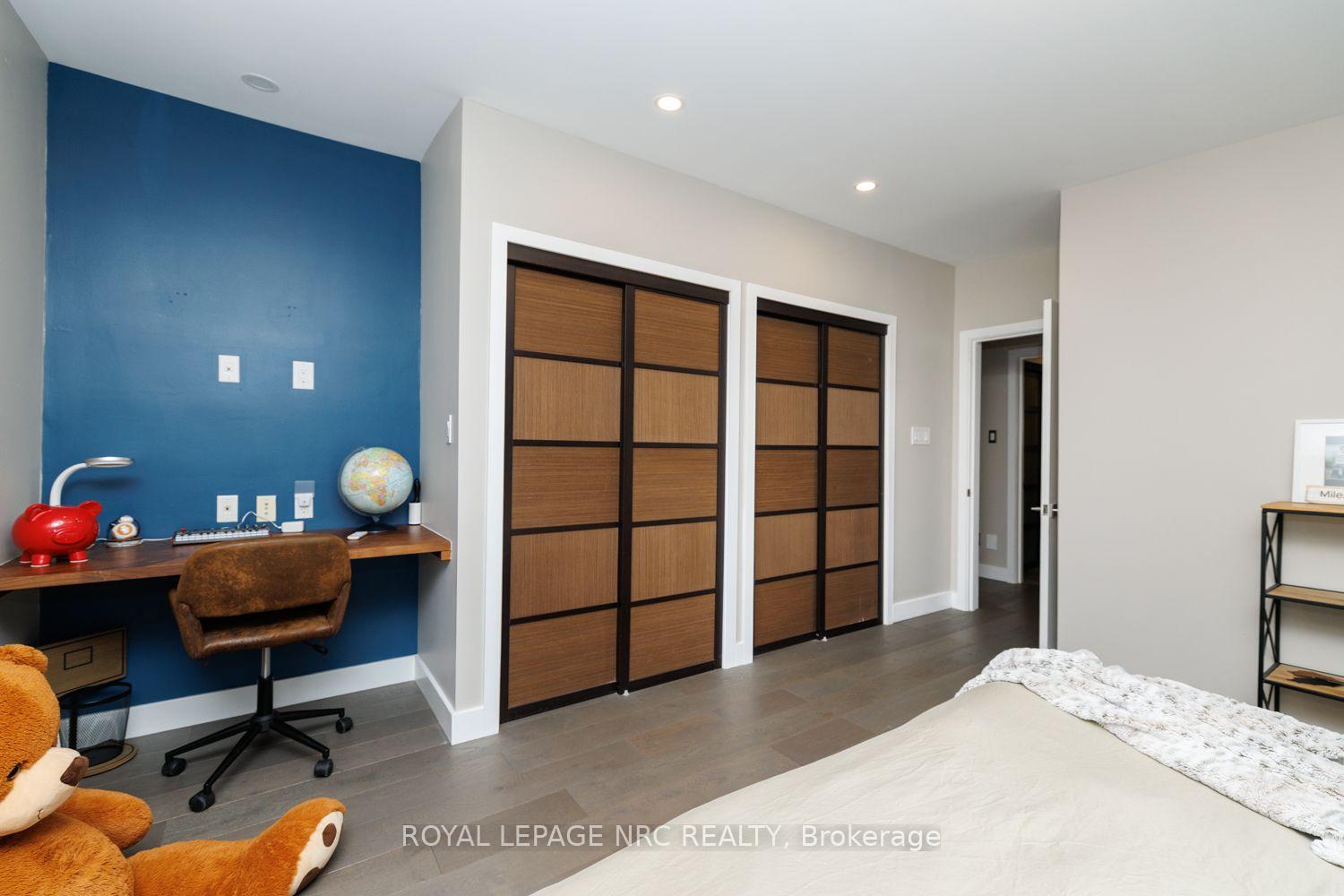 Photo 36 of 100 Marsdale Drive, St. Catharines, Glendale/Glenridge — HOMEH