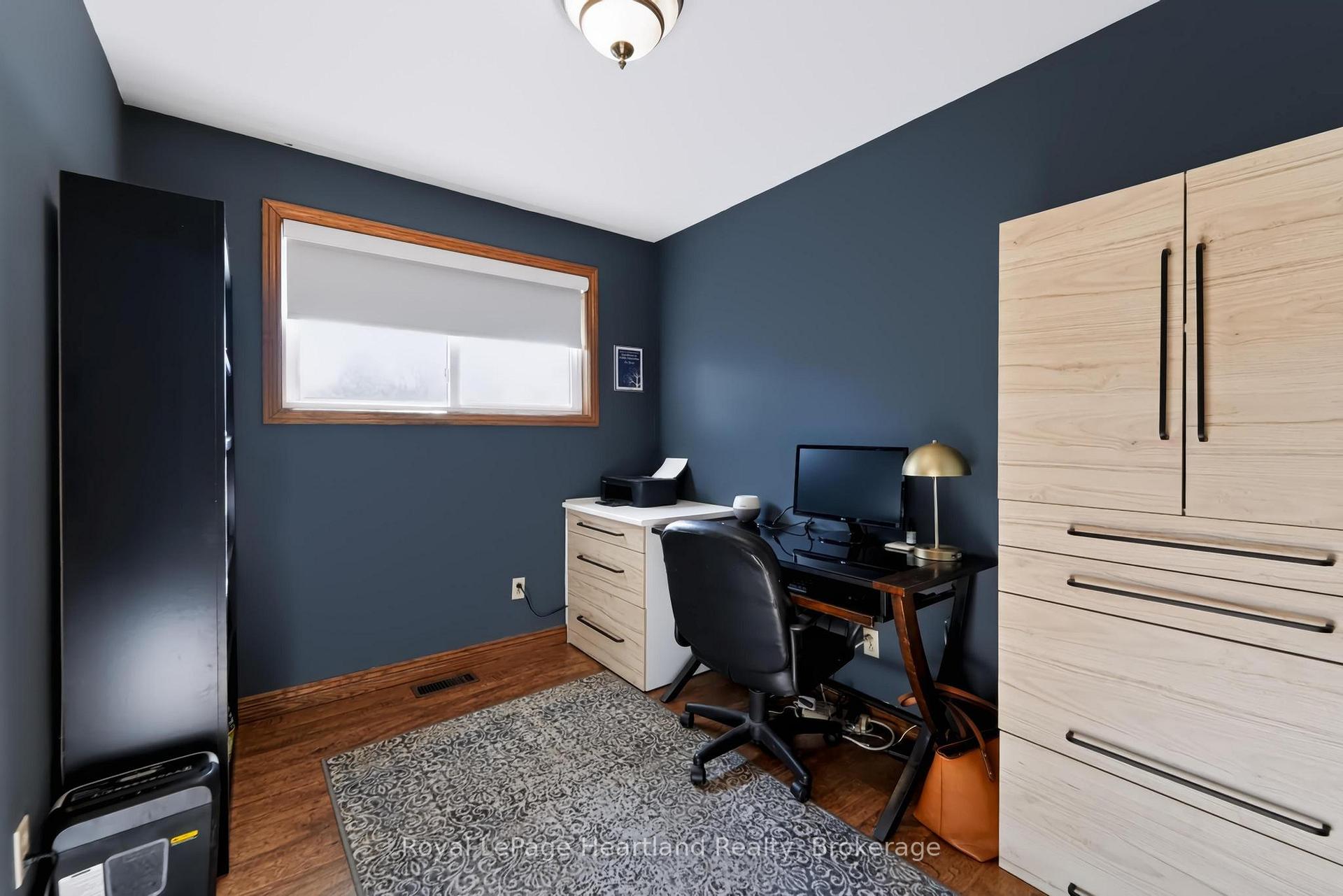 Photo 13 of 107 Mary Street, Central Huron, Clinton — HOMEH