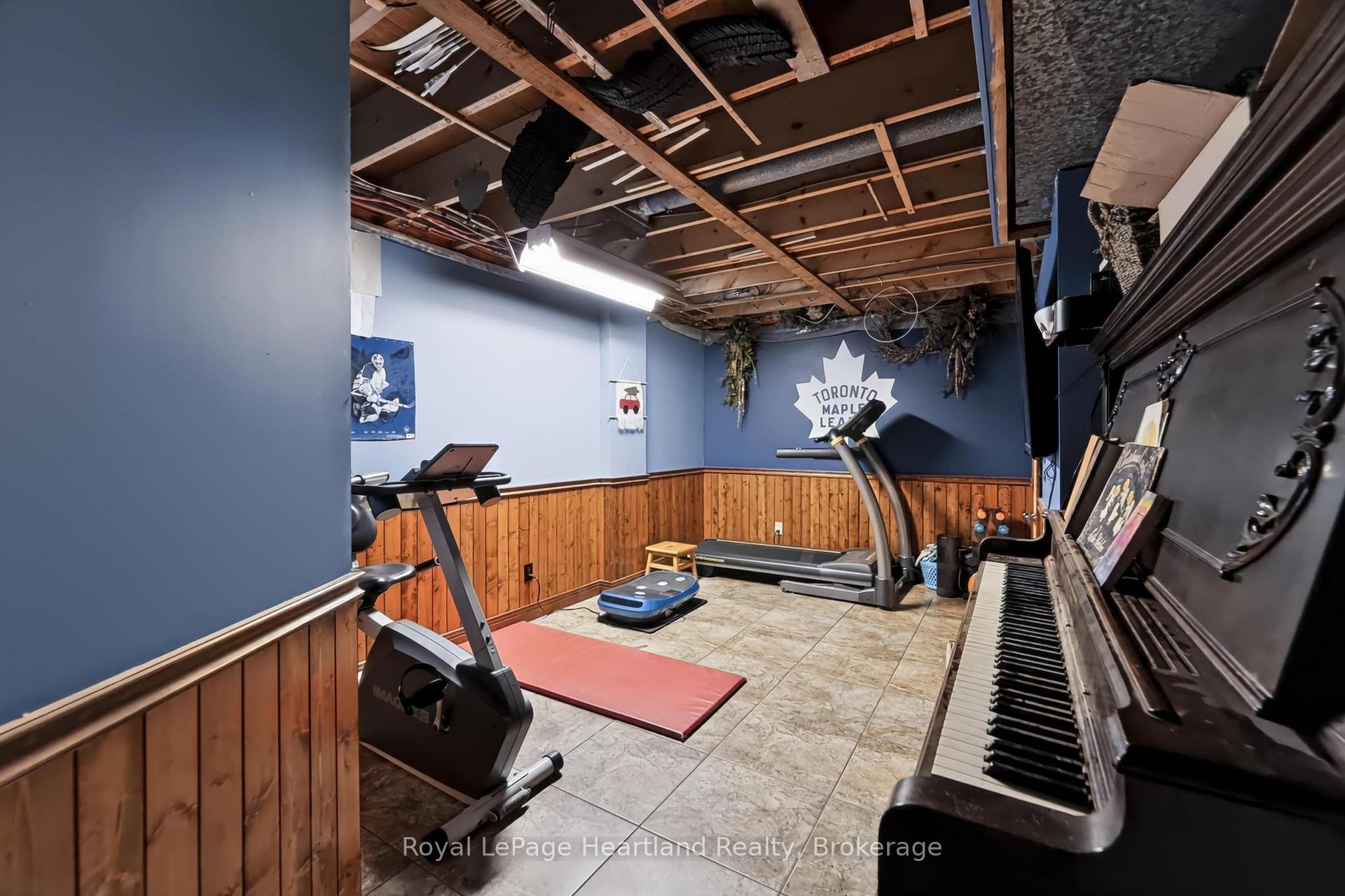Photo 27 of 107 Mary Street, Central Huron, Clinton — HOMEH