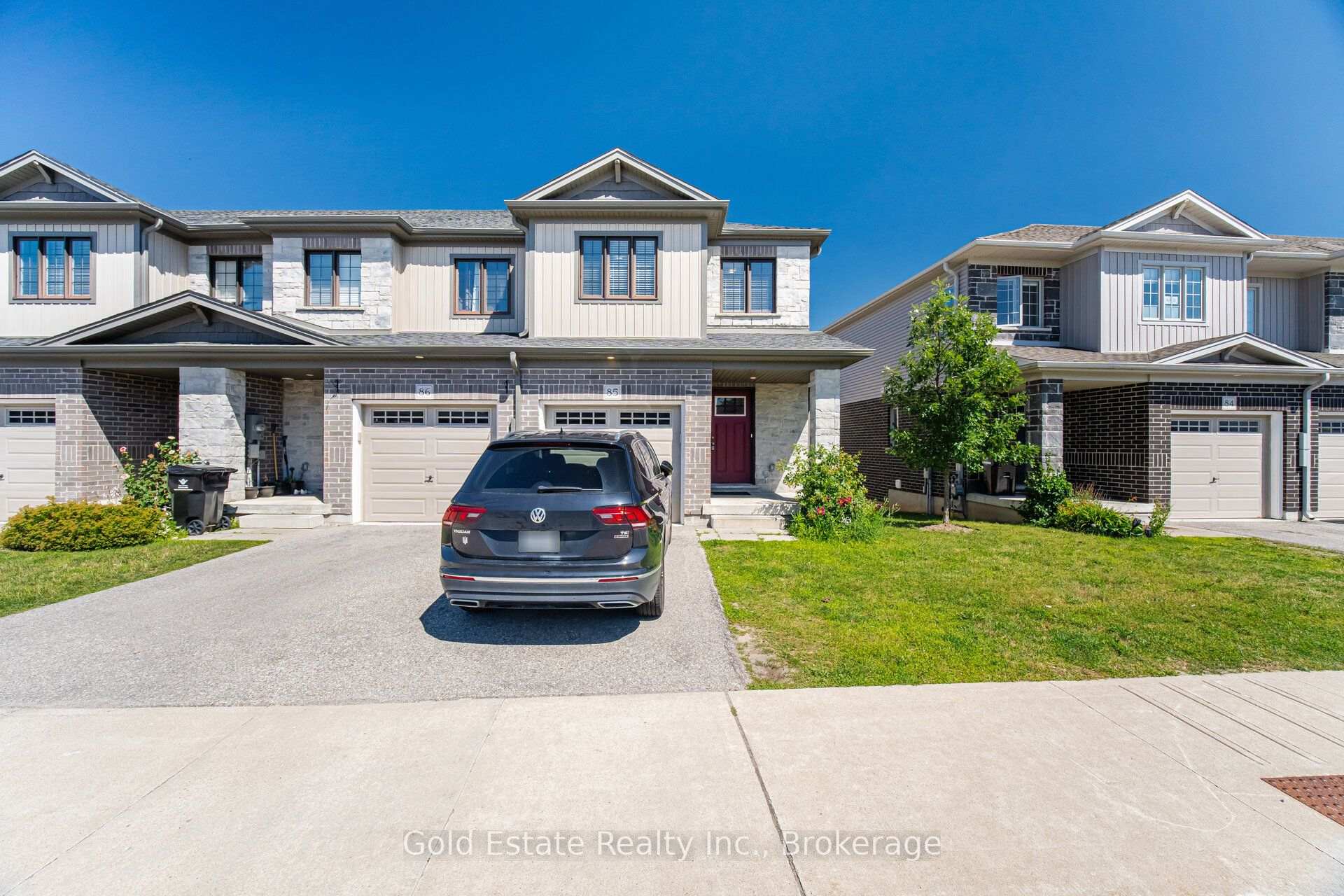 Photo 3 of Unit 85, 135 Hardcastle Drive, Cambridge, Blair Road — HOMEH