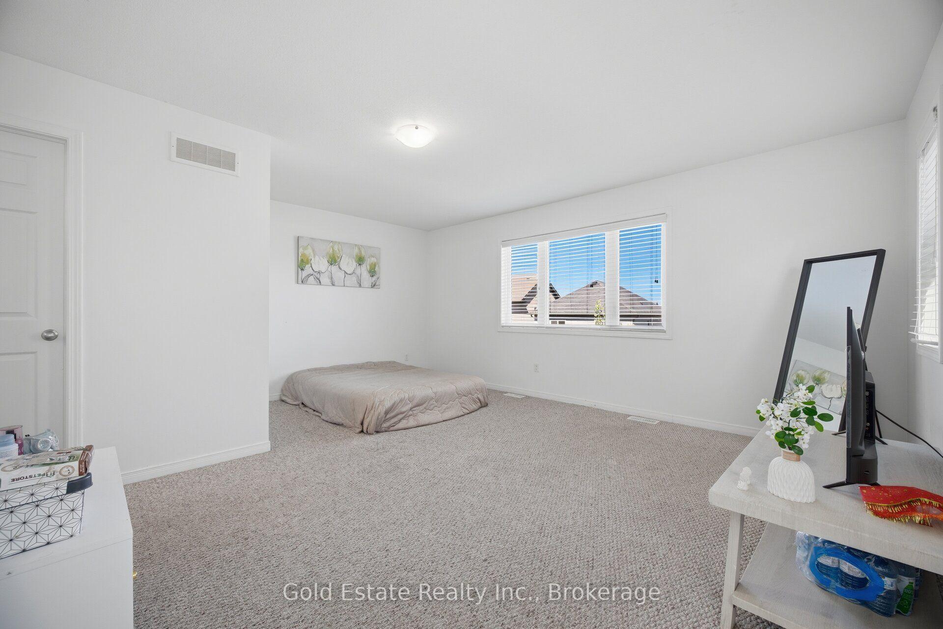 Photo 26 of Unit 85, 135 Hardcastle Drive, Cambridge, Blair Road — HOMEH