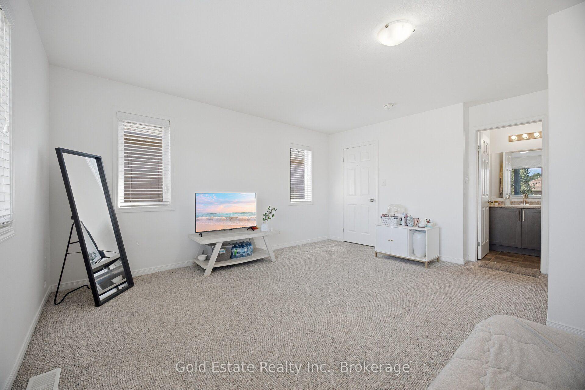 Photo 28 of Unit 85, 135 Hardcastle Drive, Cambridge, Blair Road — HOMEH