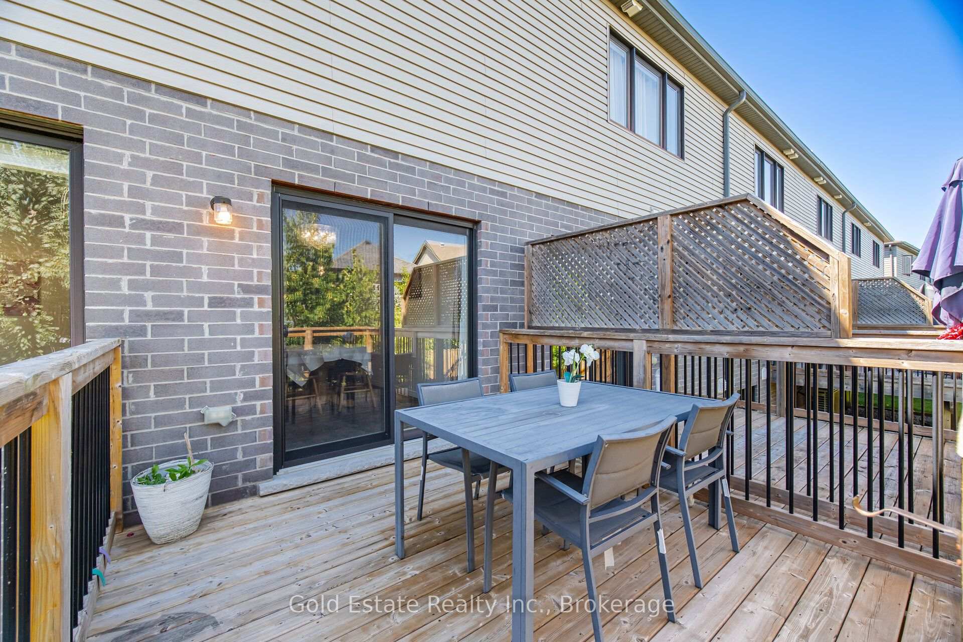 Photo 38 of Unit 85, 135 Hardcastle Drive, Cambridge, Blair Road — HOMEH