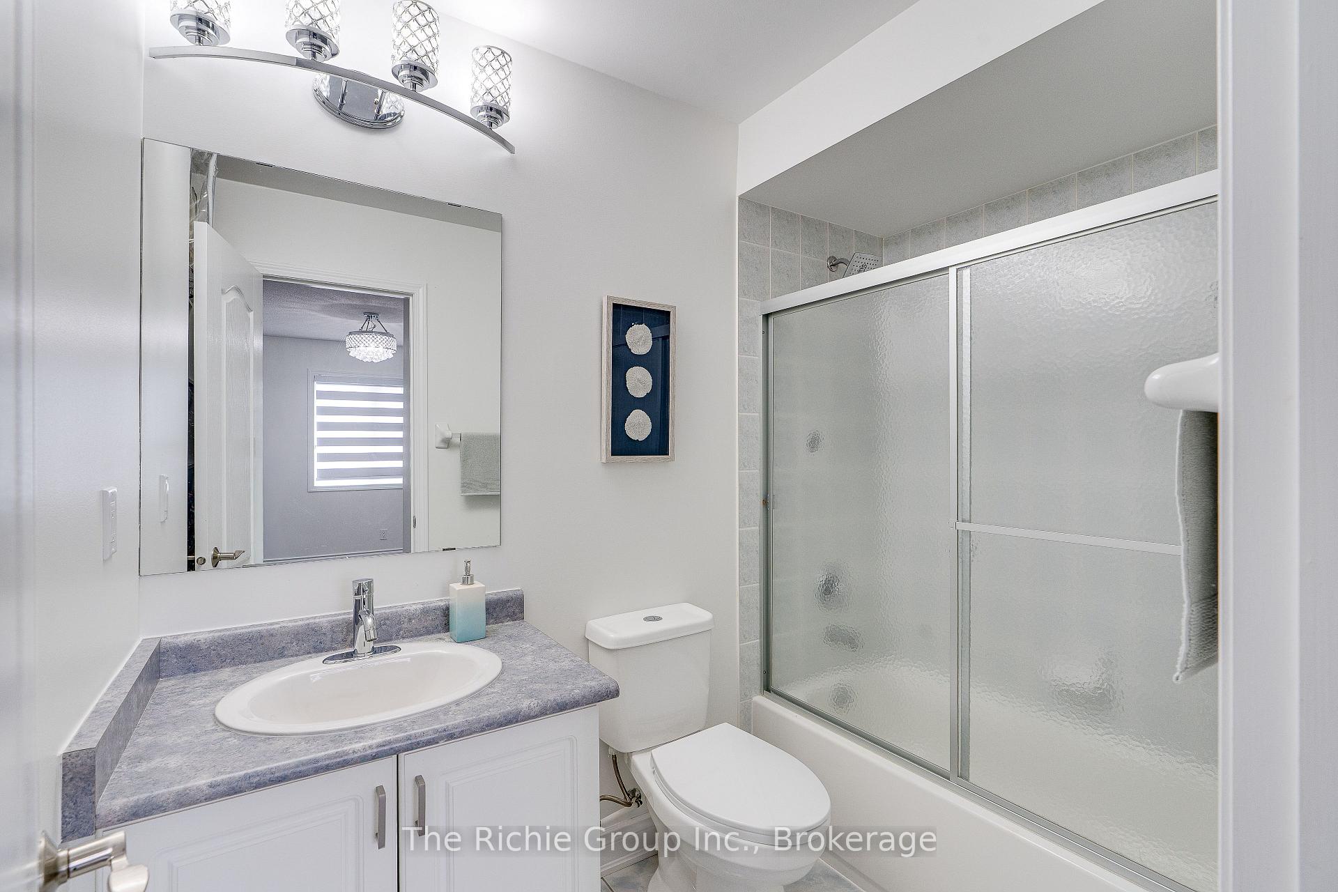 Photo 20 of 59 Tarquini Crescent, Caledon, Bolton West — HOMEH