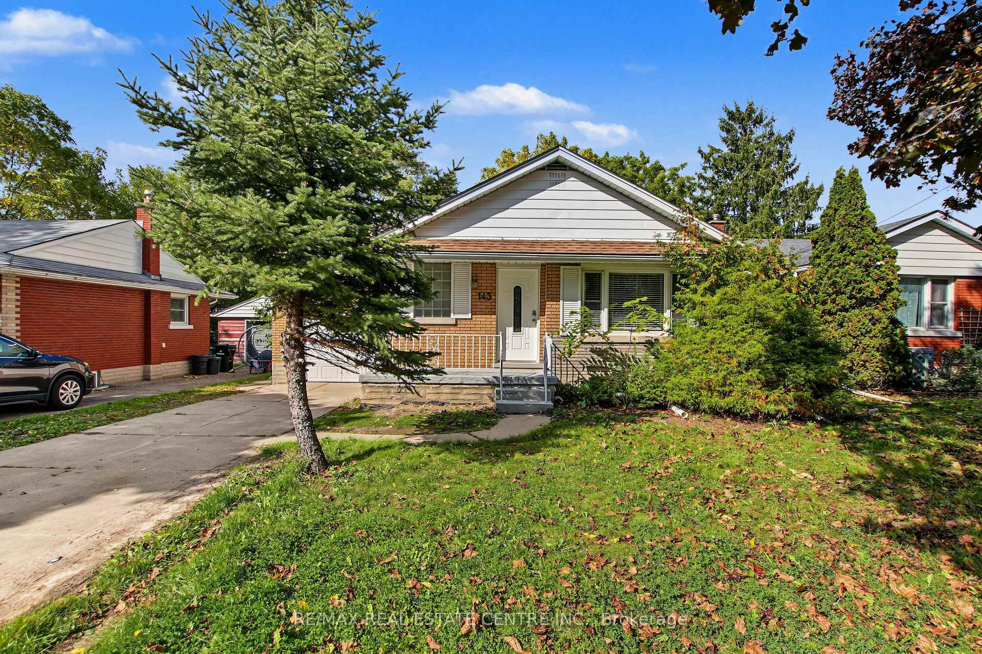Photo of 143 Elgin Crescent