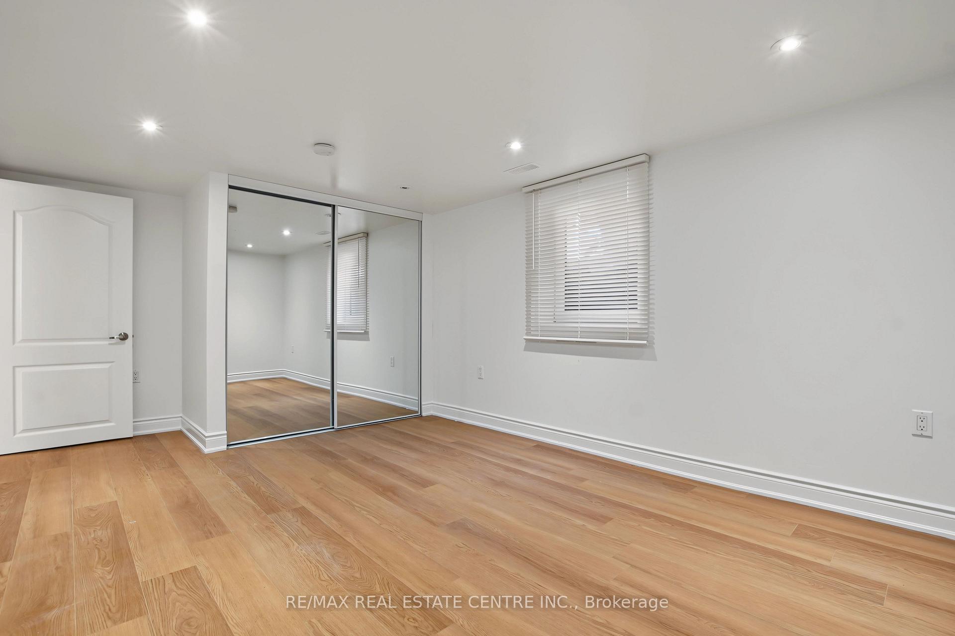 Photo 15 of 143 Elgin Crescent, Waterloo, Lincoln Heights — HOMEH