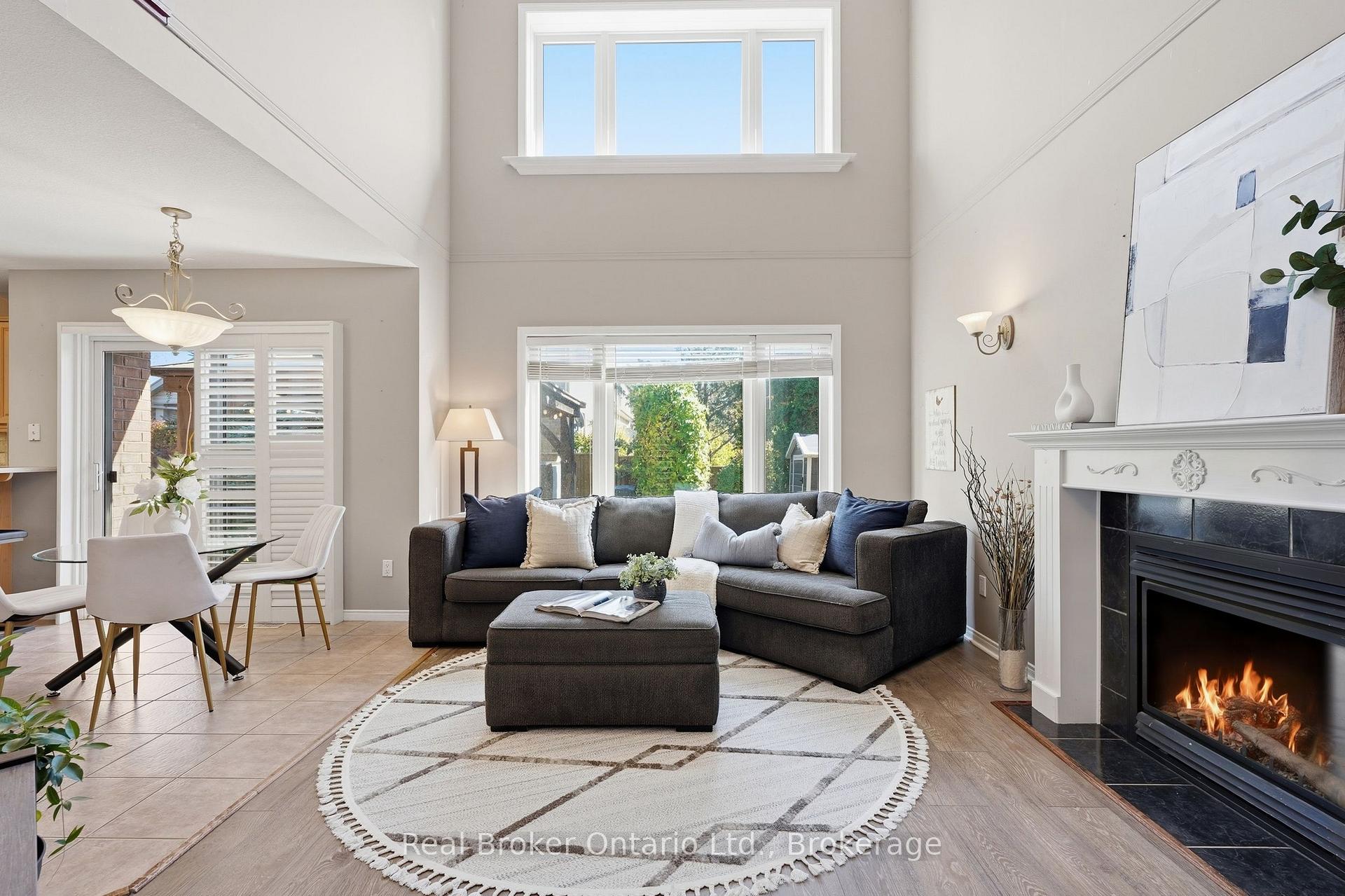 Photo 21 of 225 Summerfield Drive, Guelph, Pineridge/Westminster Woods — HOMEH
