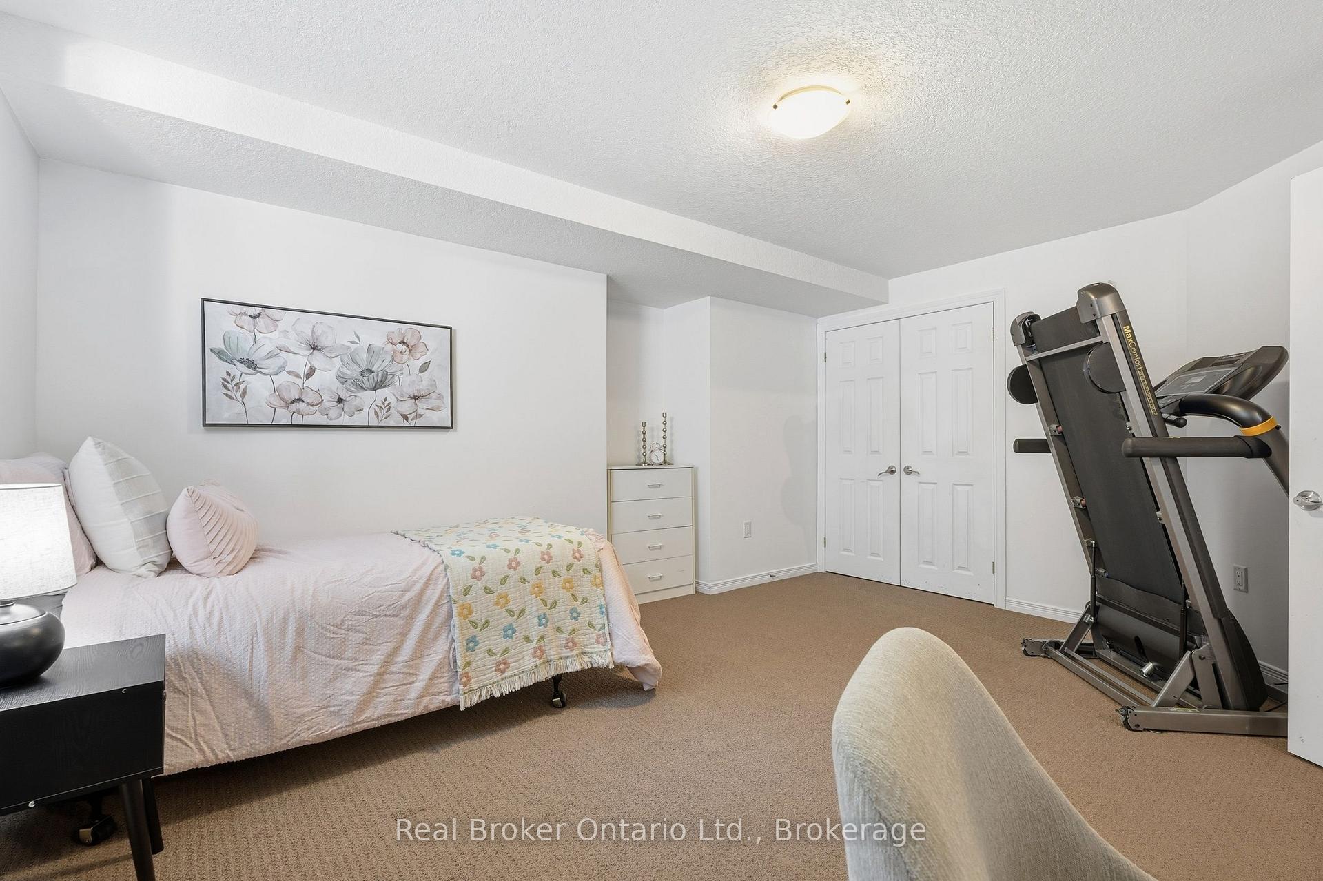 Photo 36 of 225 Summerfield Drive, Guelph, Pineridge/Westminster Woods — HOMEH