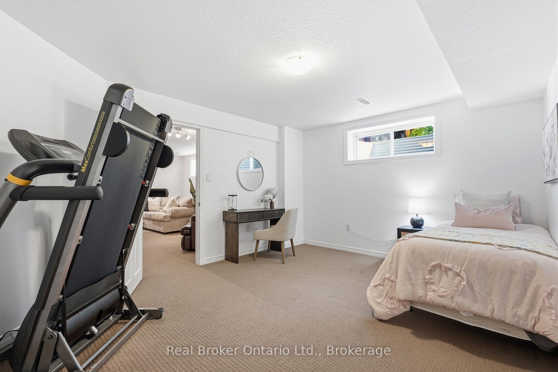 Photo 37 of 225 Summerfield Drive, Guelph, Pineridge/Westminster Woods — HOMEH