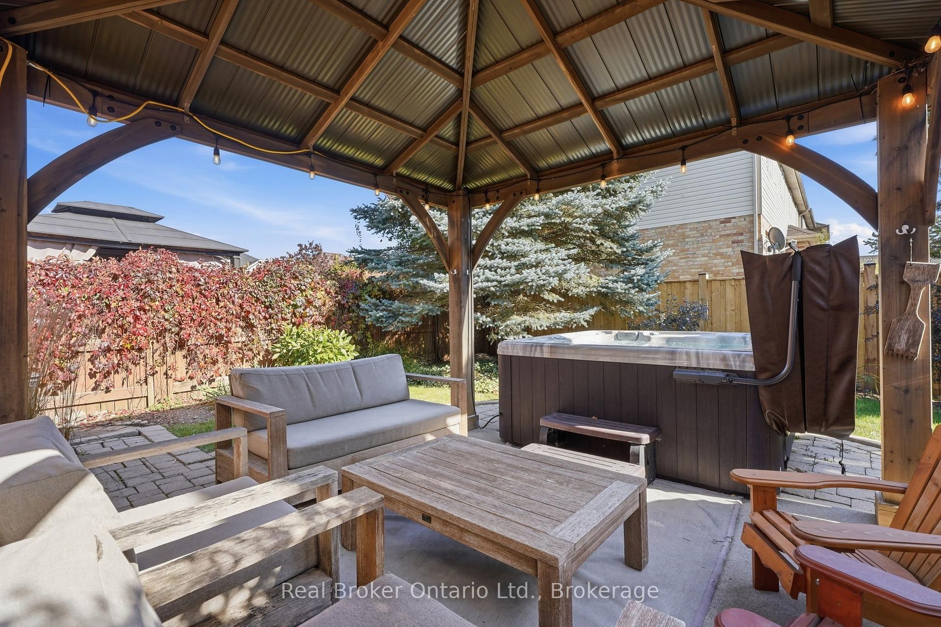 Photo 42 of 225 Summerfield Drive, Guelph, Pineridge/Westminster Woods — HOMEH