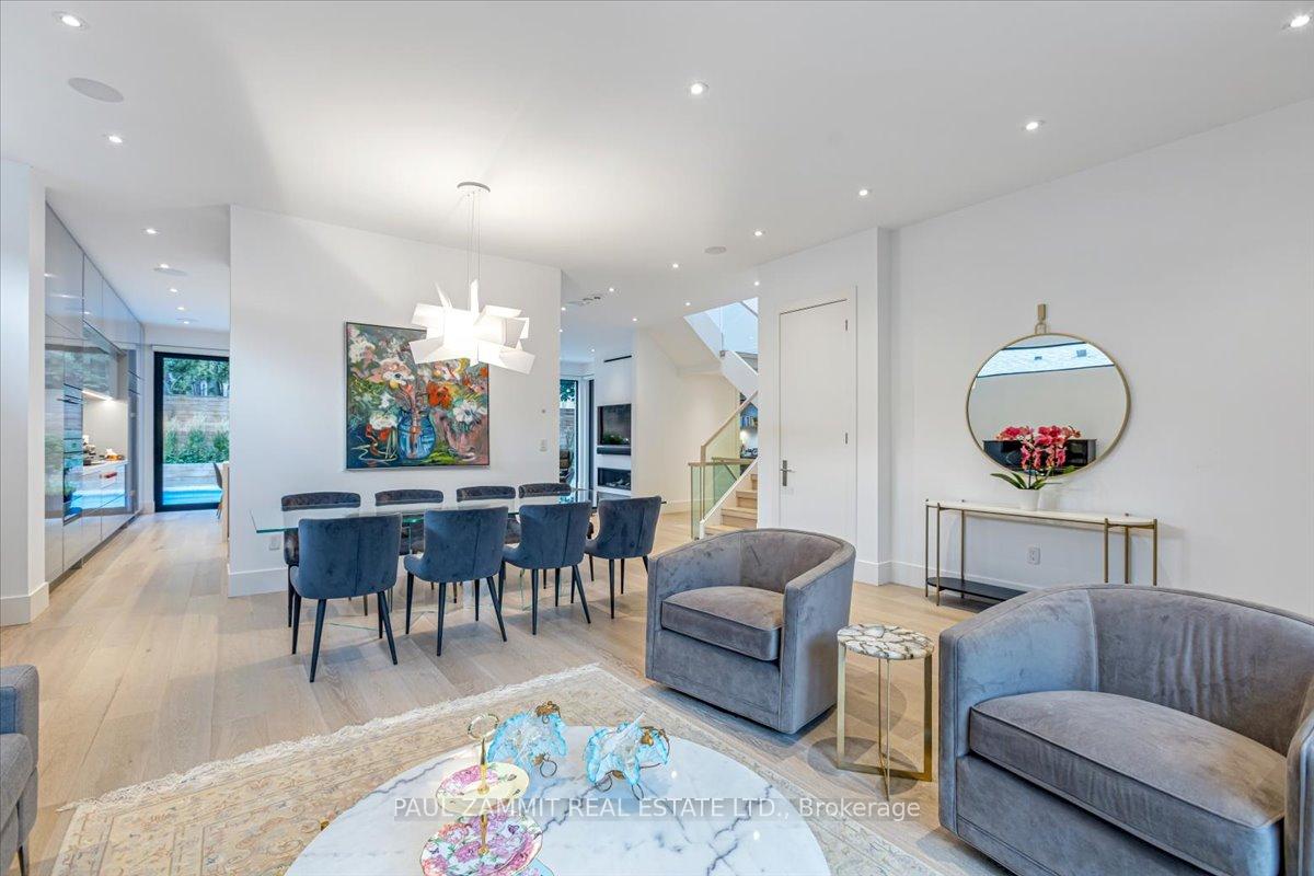 Photo 6 of 14 Rothsay Road, Markham, Royal Orchard — HOMEH