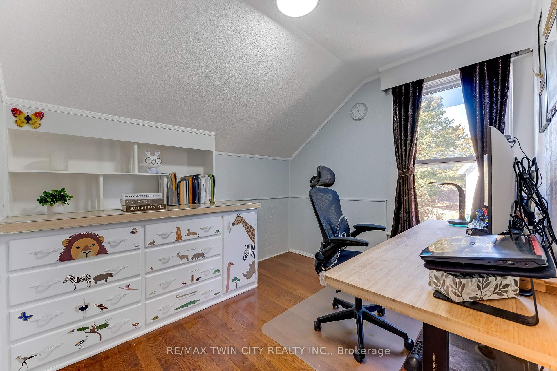 Photo 25 of 116 Victoria Avenue, Cambridge, Southwood - Kinbridge — HOMEH