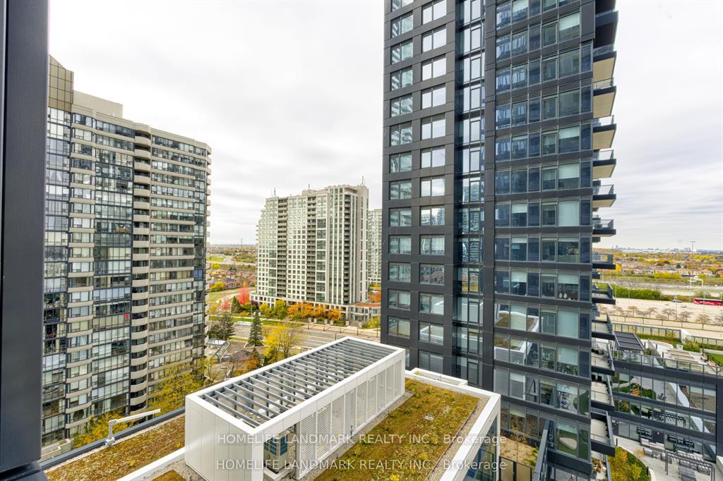 Photo 18 of 395 Square One Drive, Mississauga, City Centre — HOMEH
